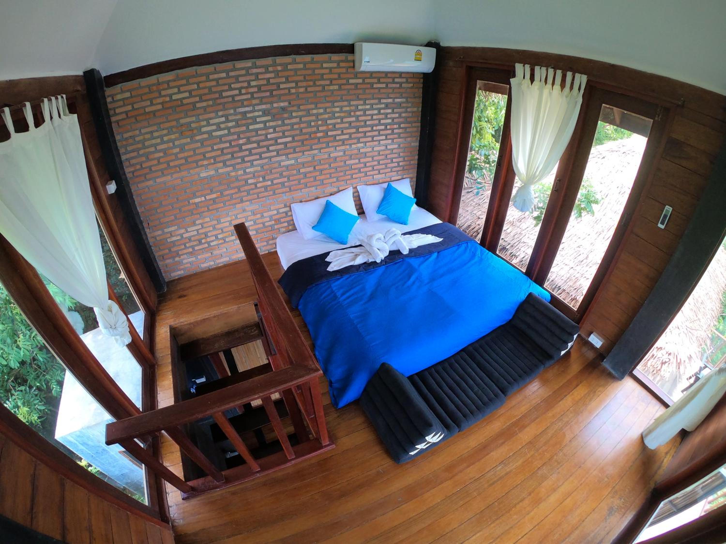 Duplex Sea View Bungalow with Balcony #1 photo 3