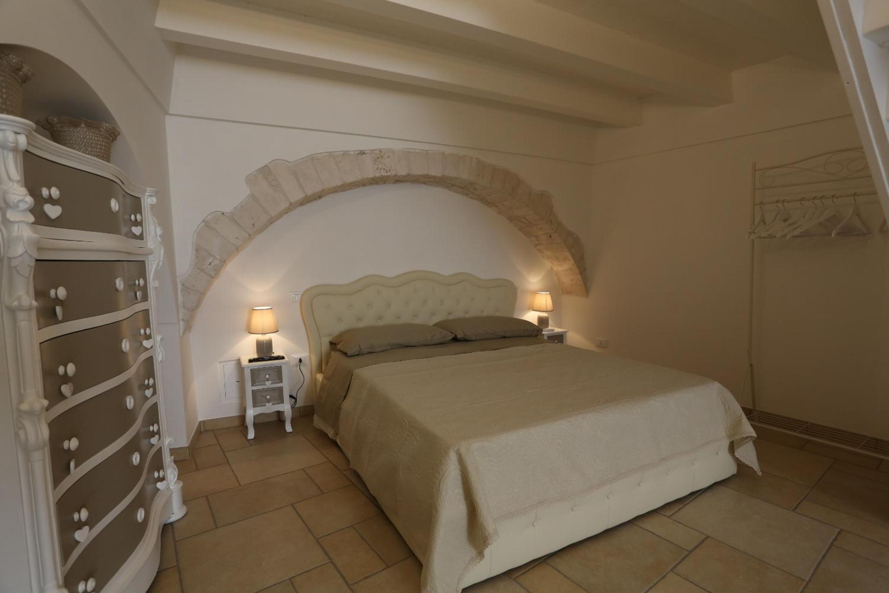 Apartment - Photo 24