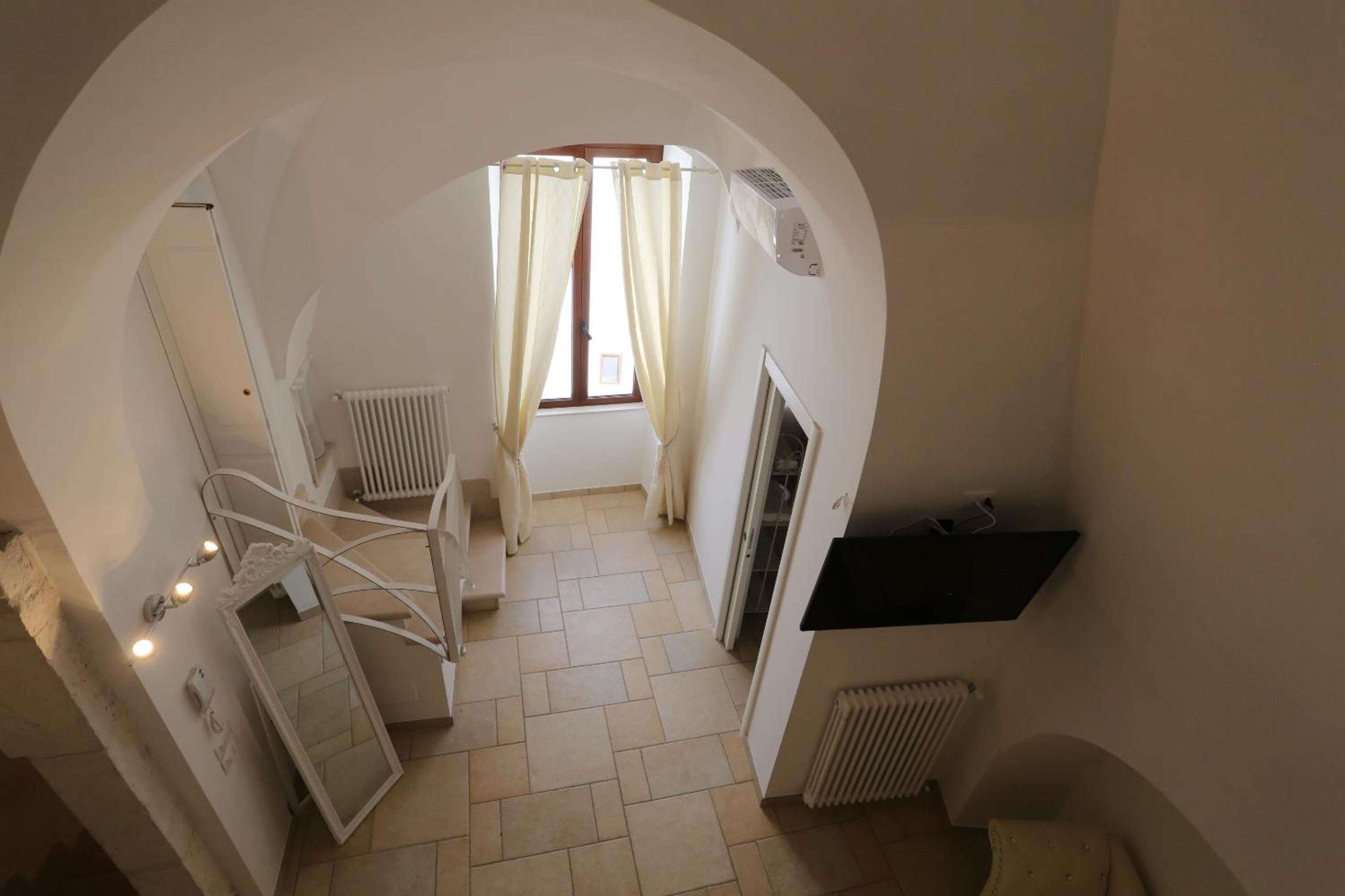 Apartment - Photo 18