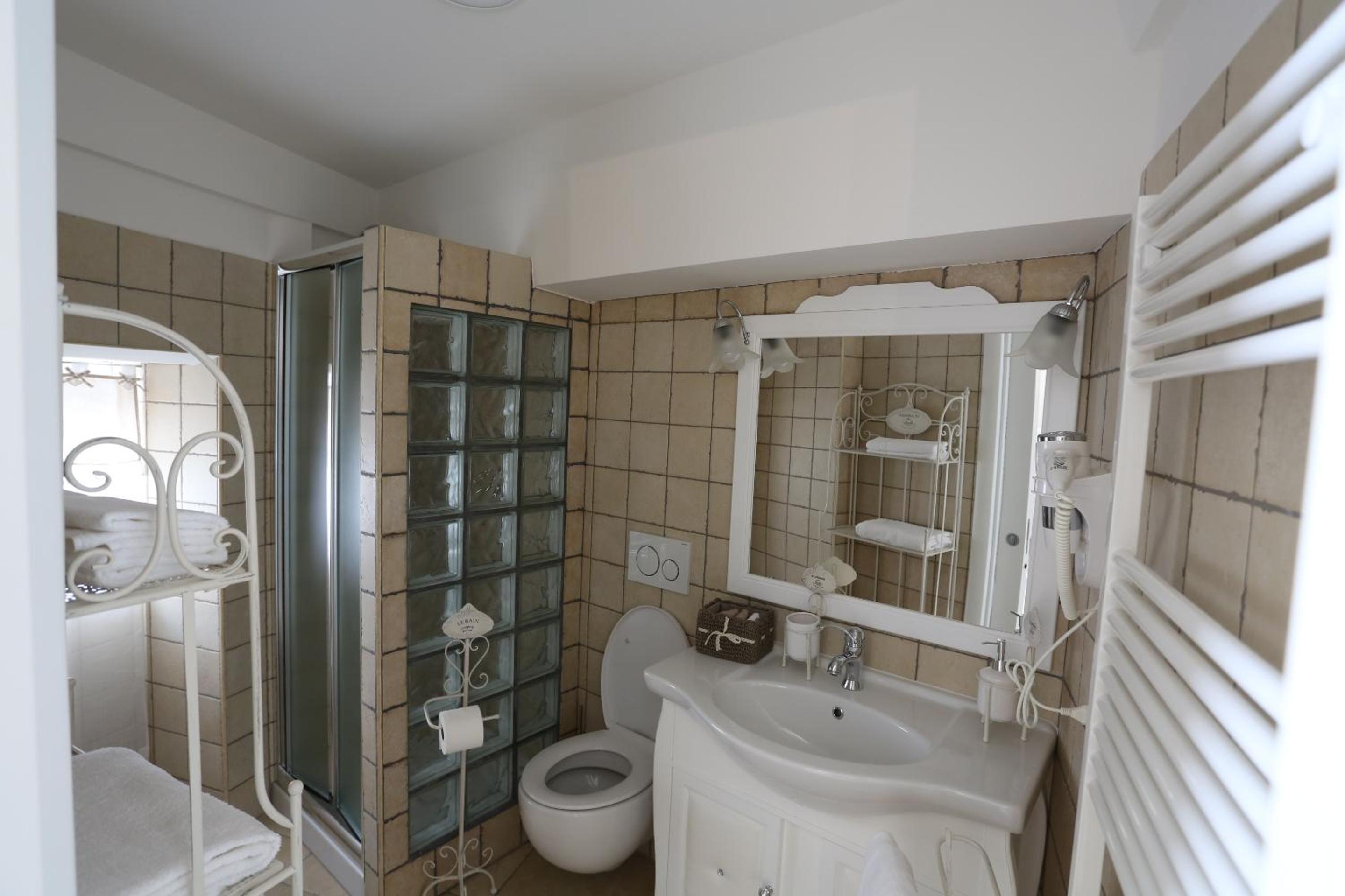 Apartment - Photo 29
