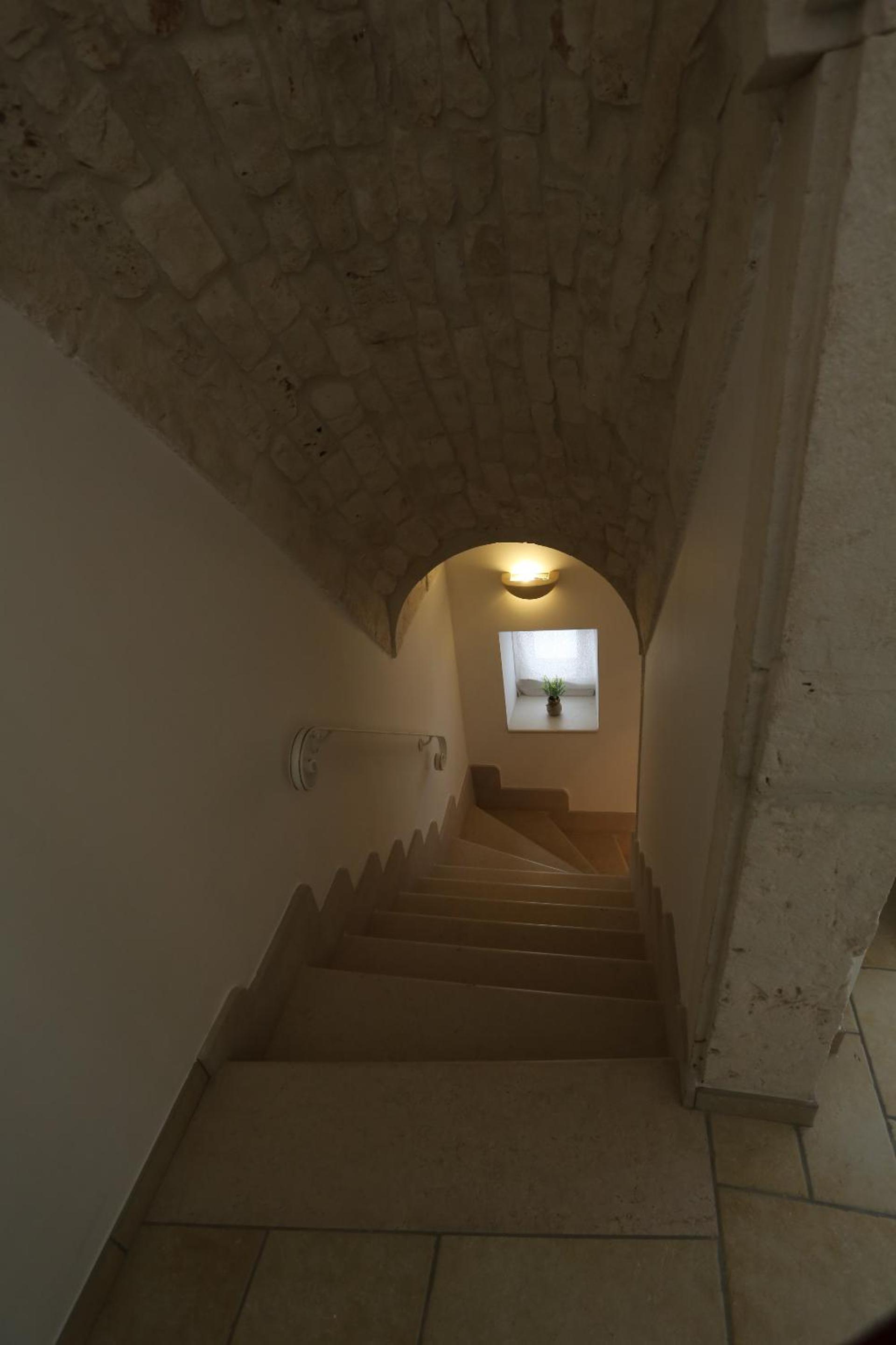Apartment - Photo 33