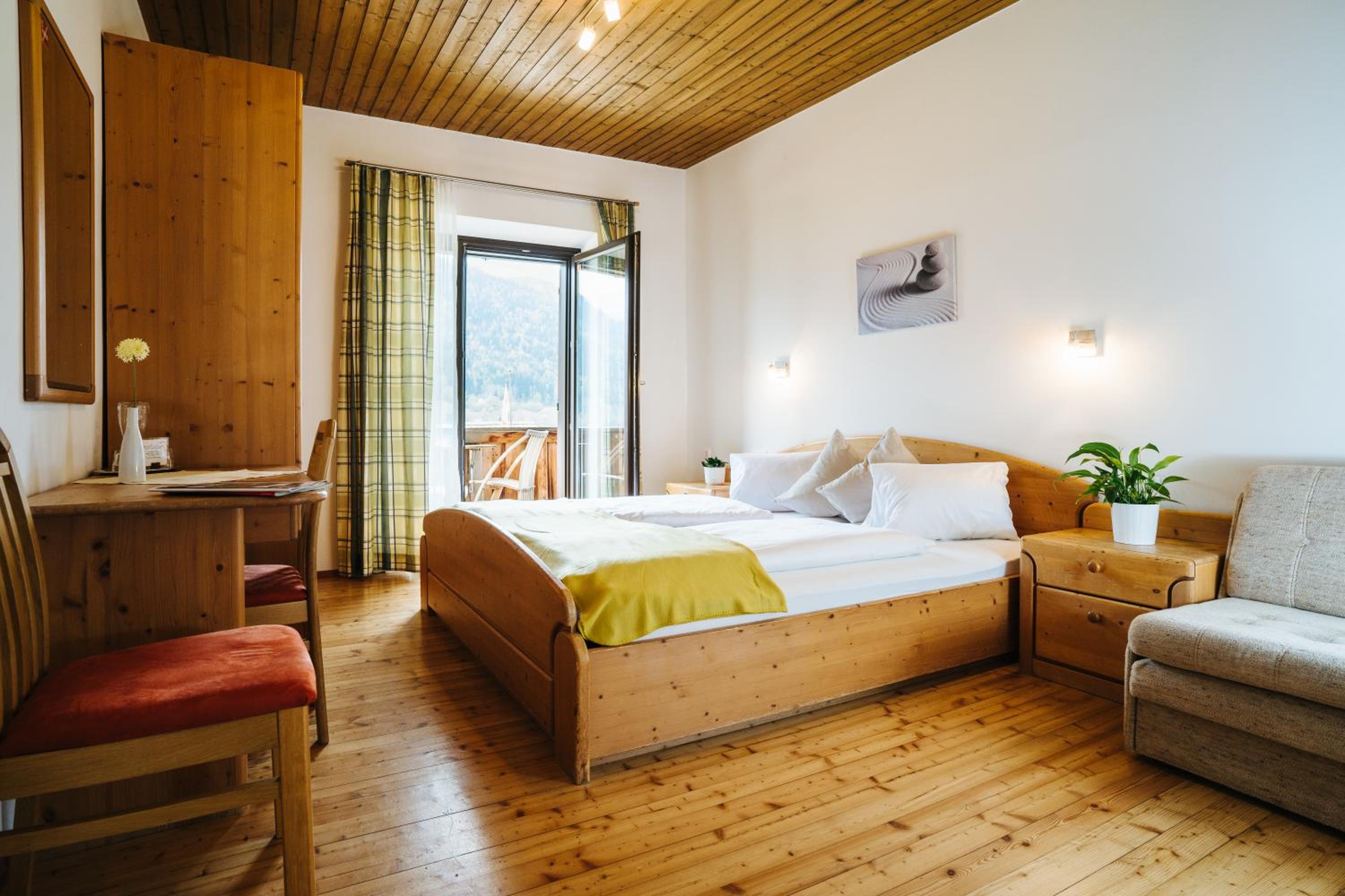 Double Room with Lake View