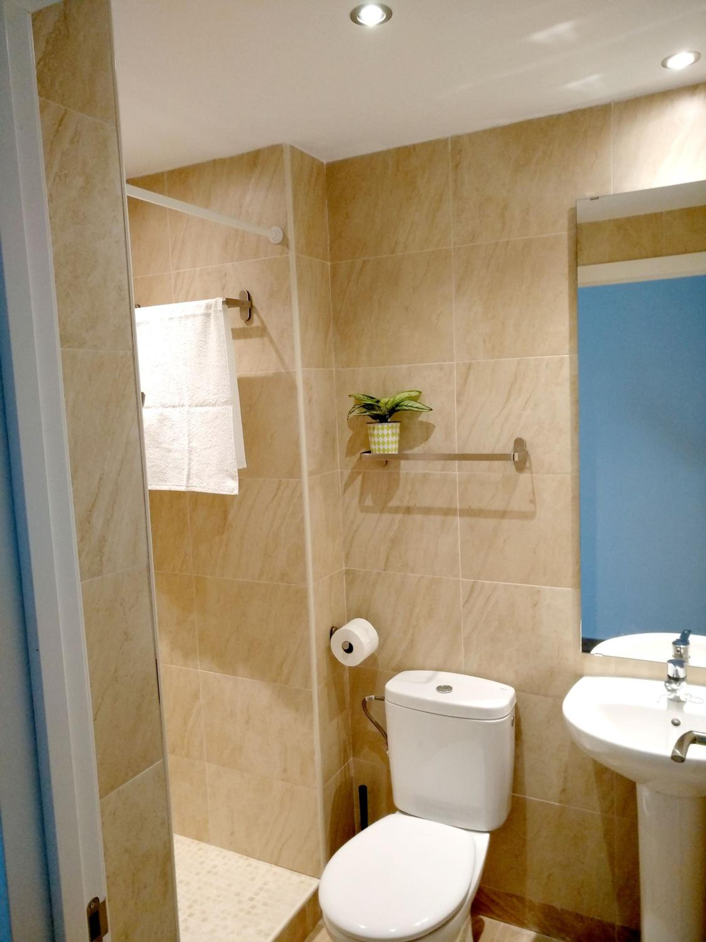 Apartment - Photo 17
