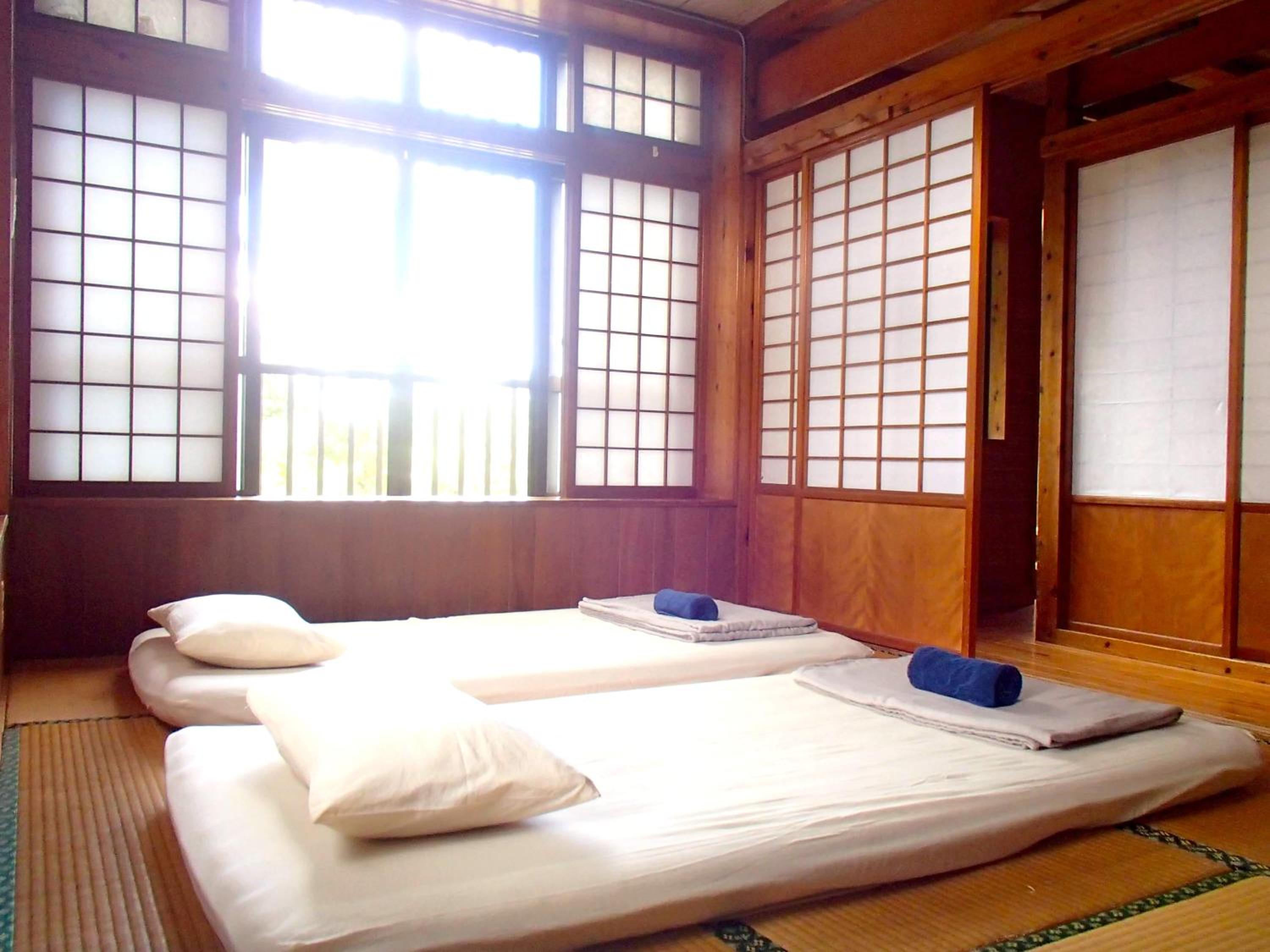 Four-Bedroom House - Photo 19