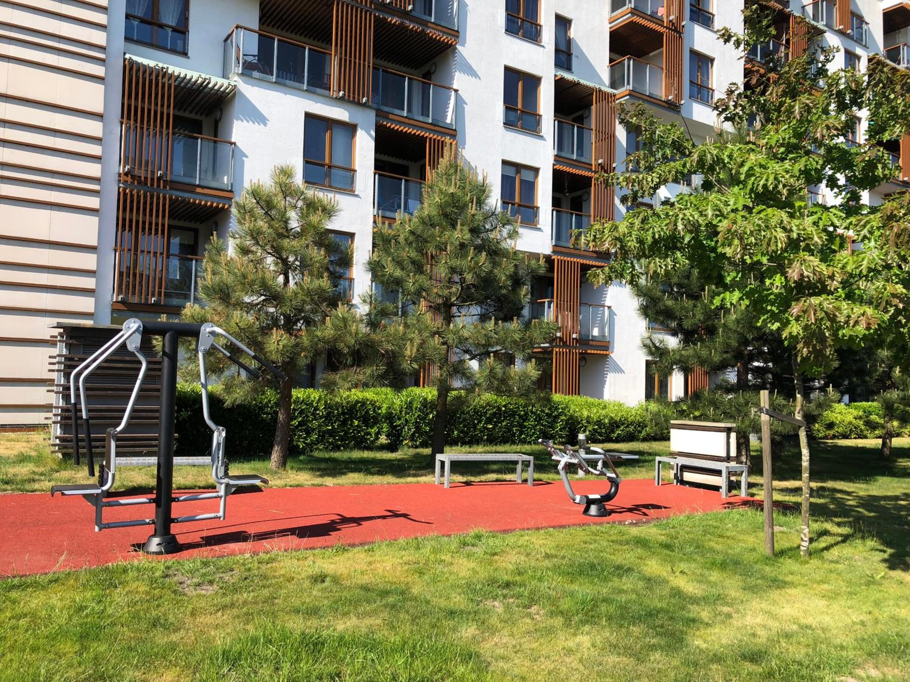 Three-Bedroom Apartment (1 - 10 Adults) - Photo 36