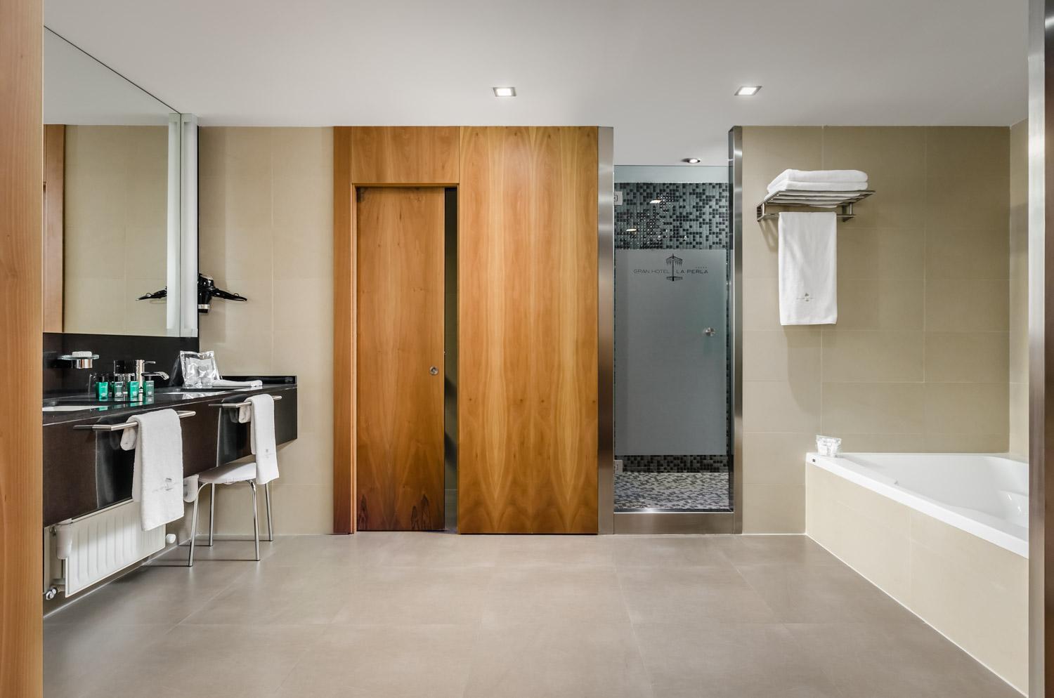 Junior Suite - Photo 15