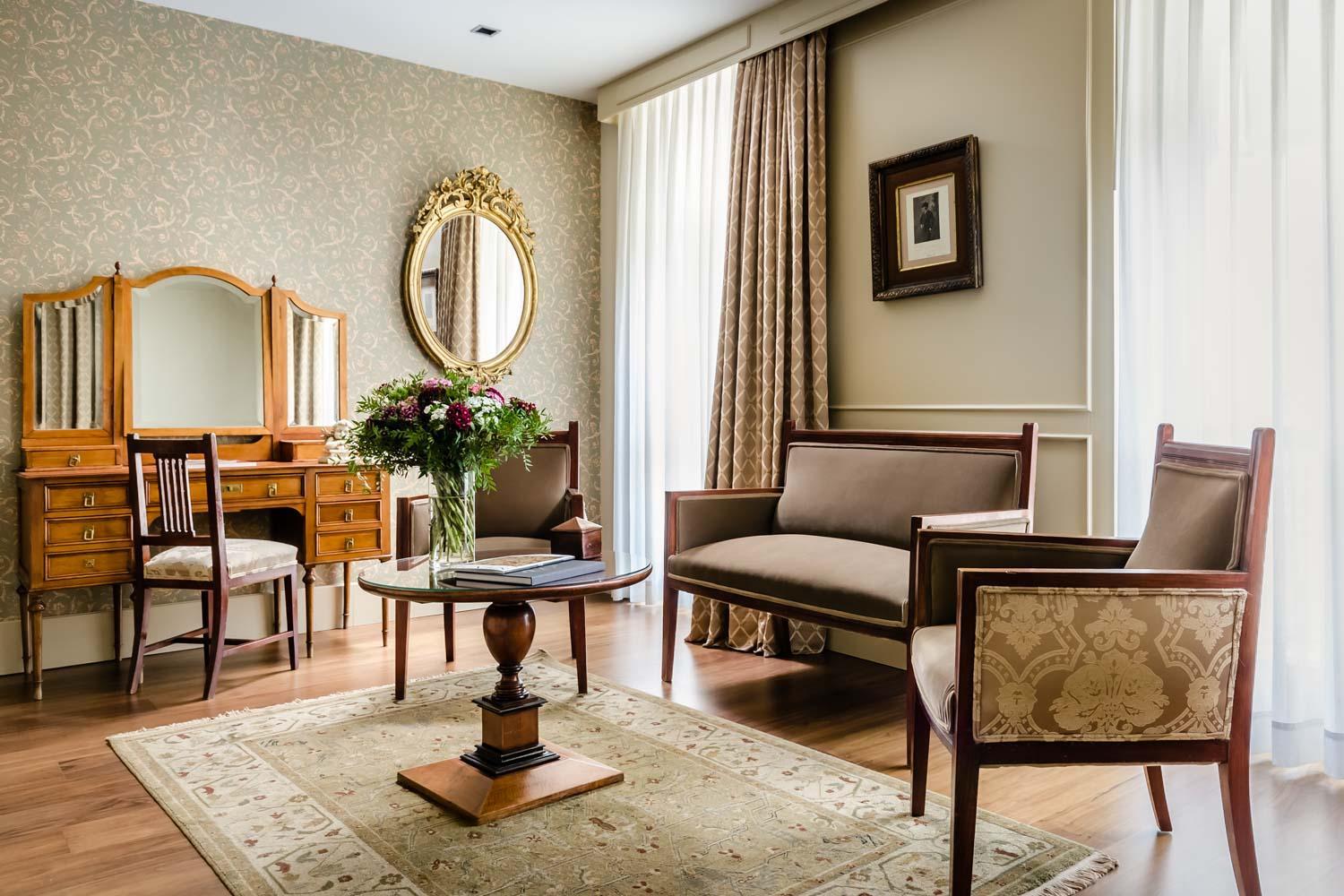 Suite - Photo 4