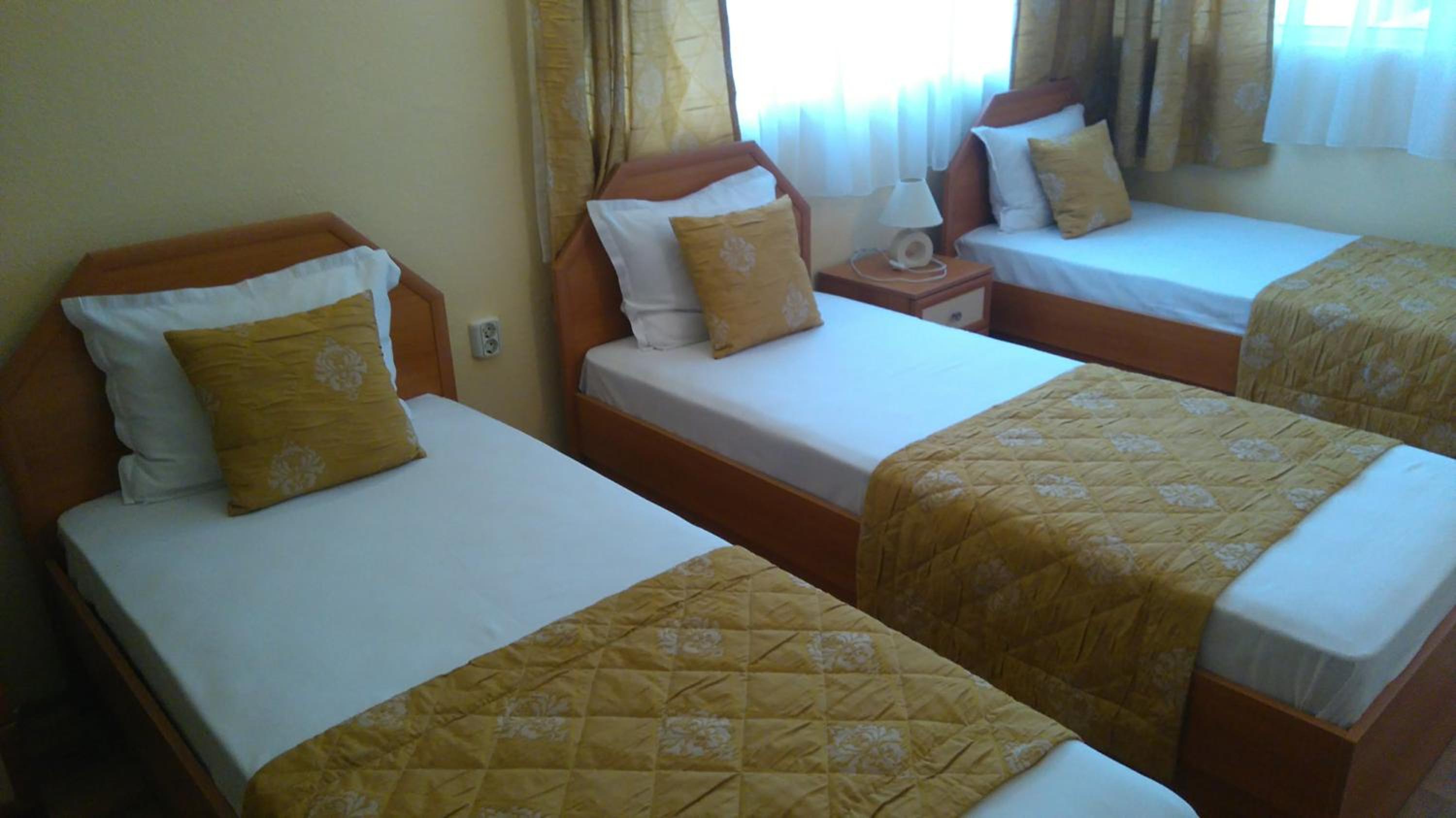 Triple Room photo 2