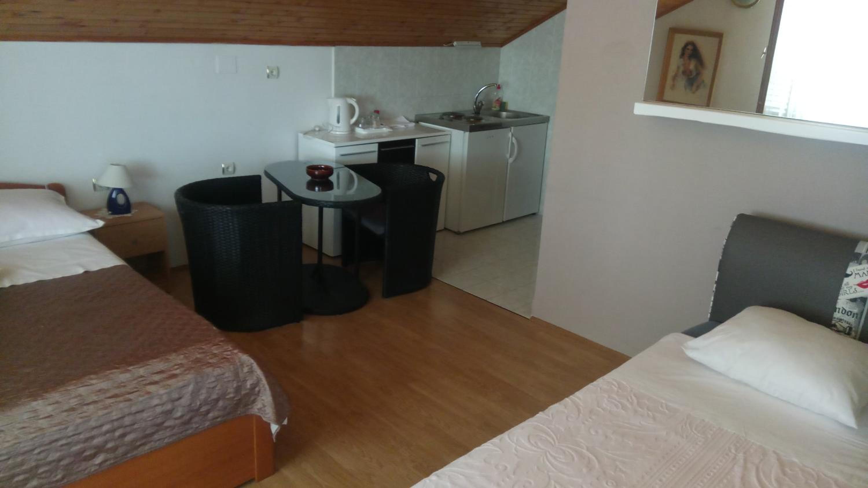 Studio with Balcony (3 Adults)  - Photo 1