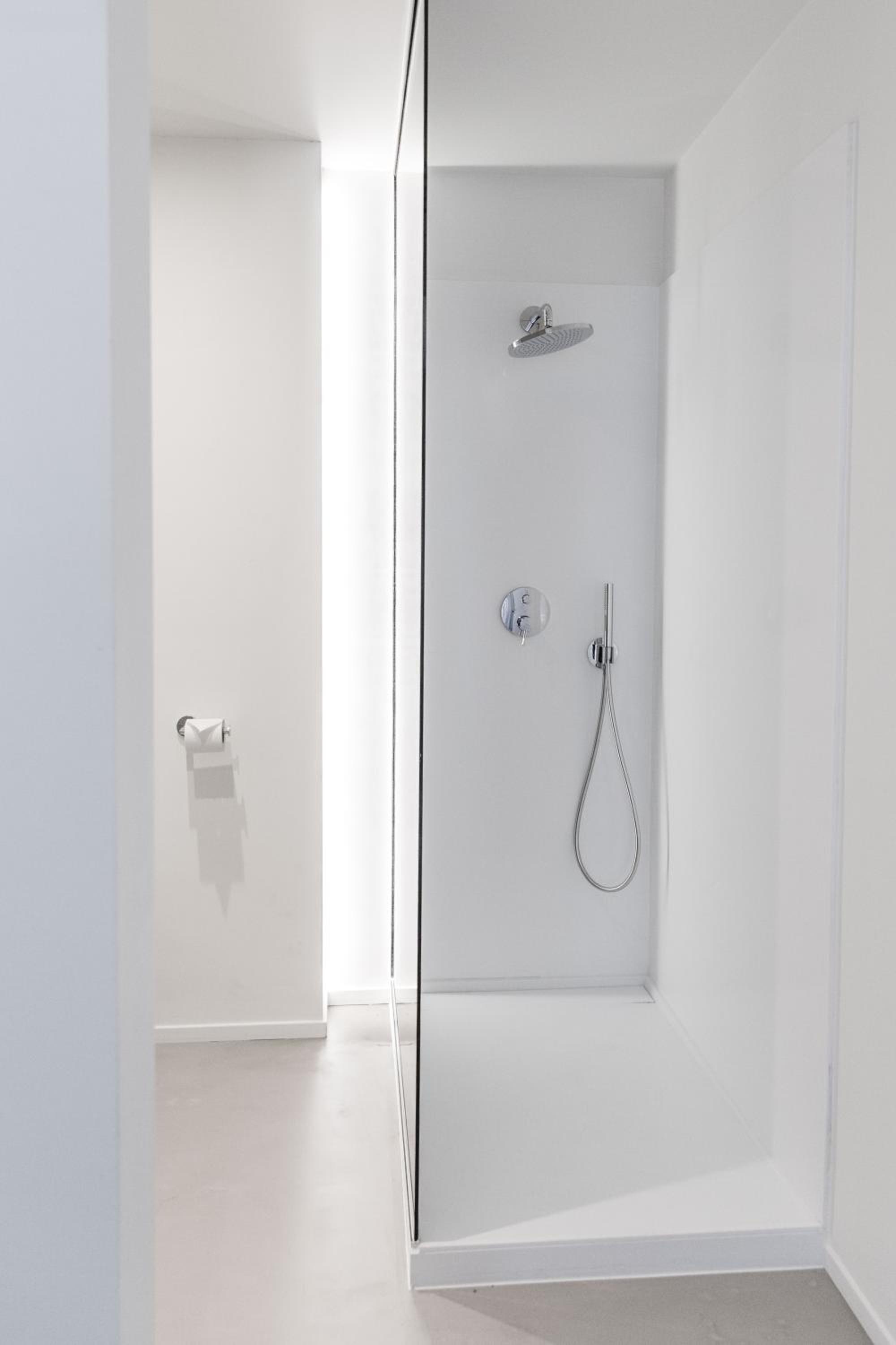 Double or Twin Room with Private Bathroom photo 2