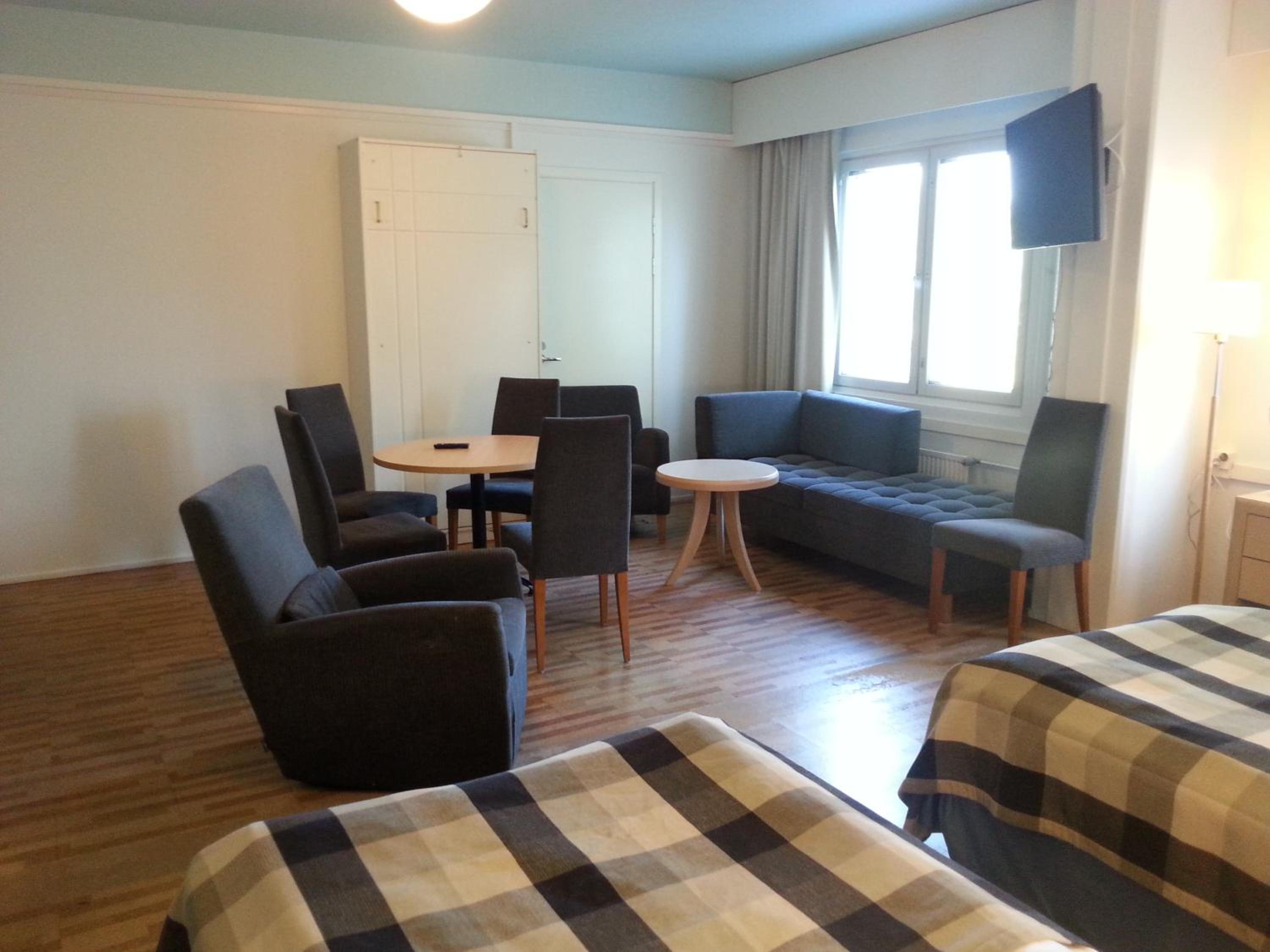 Family Room photo 1