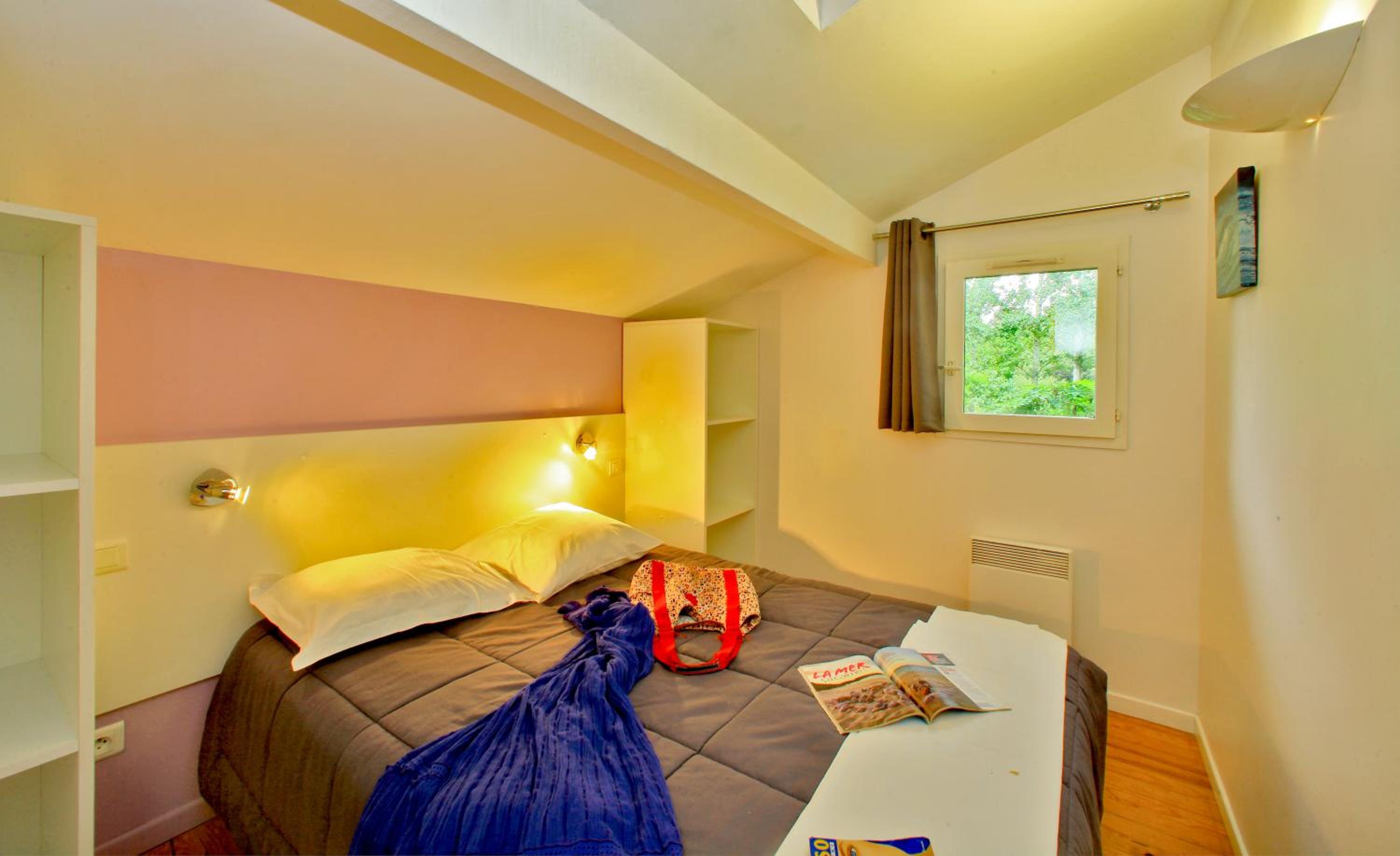 Two-Bedroom Cottage - Photo 9