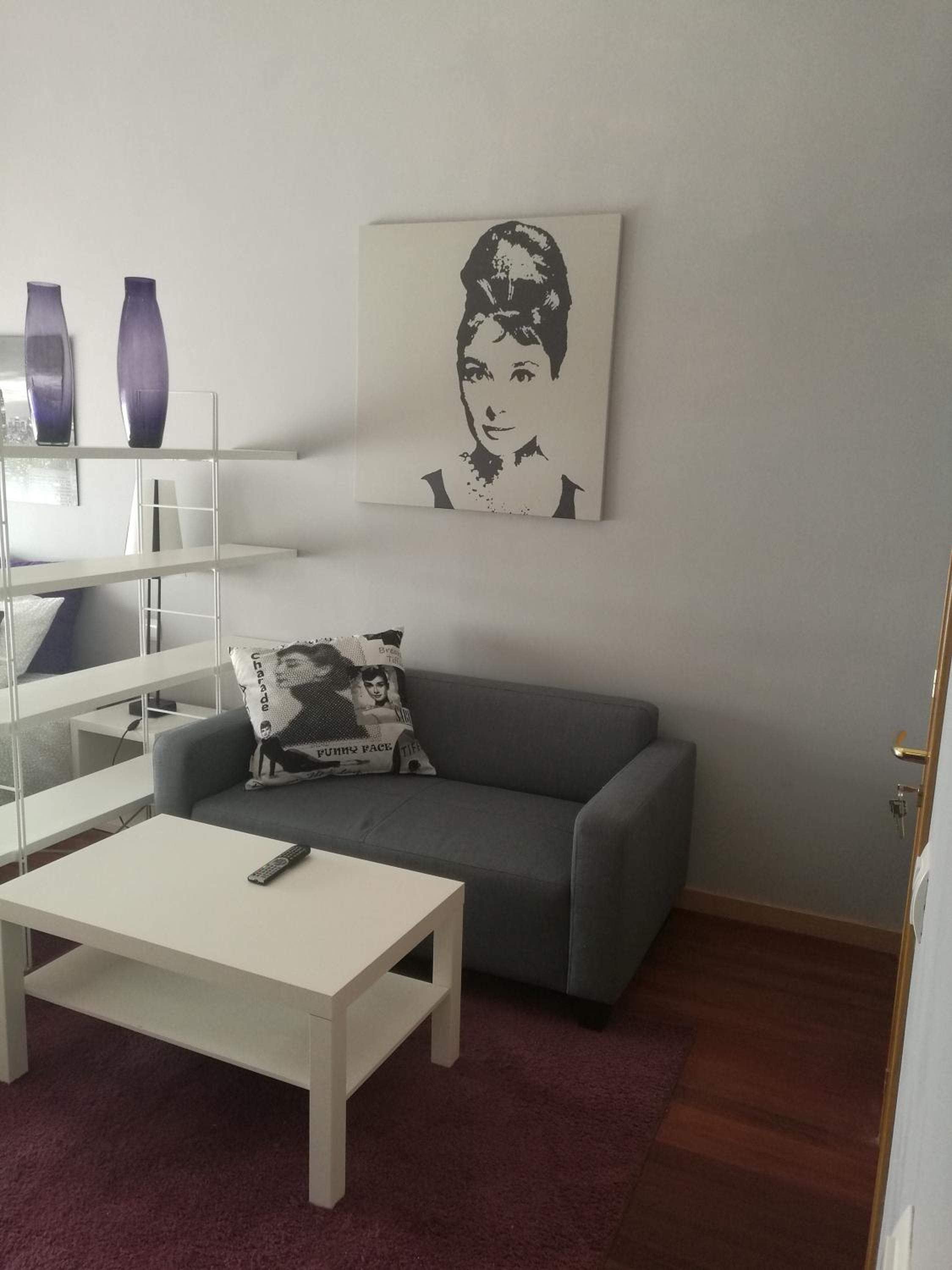 Studio Apartment photo 2