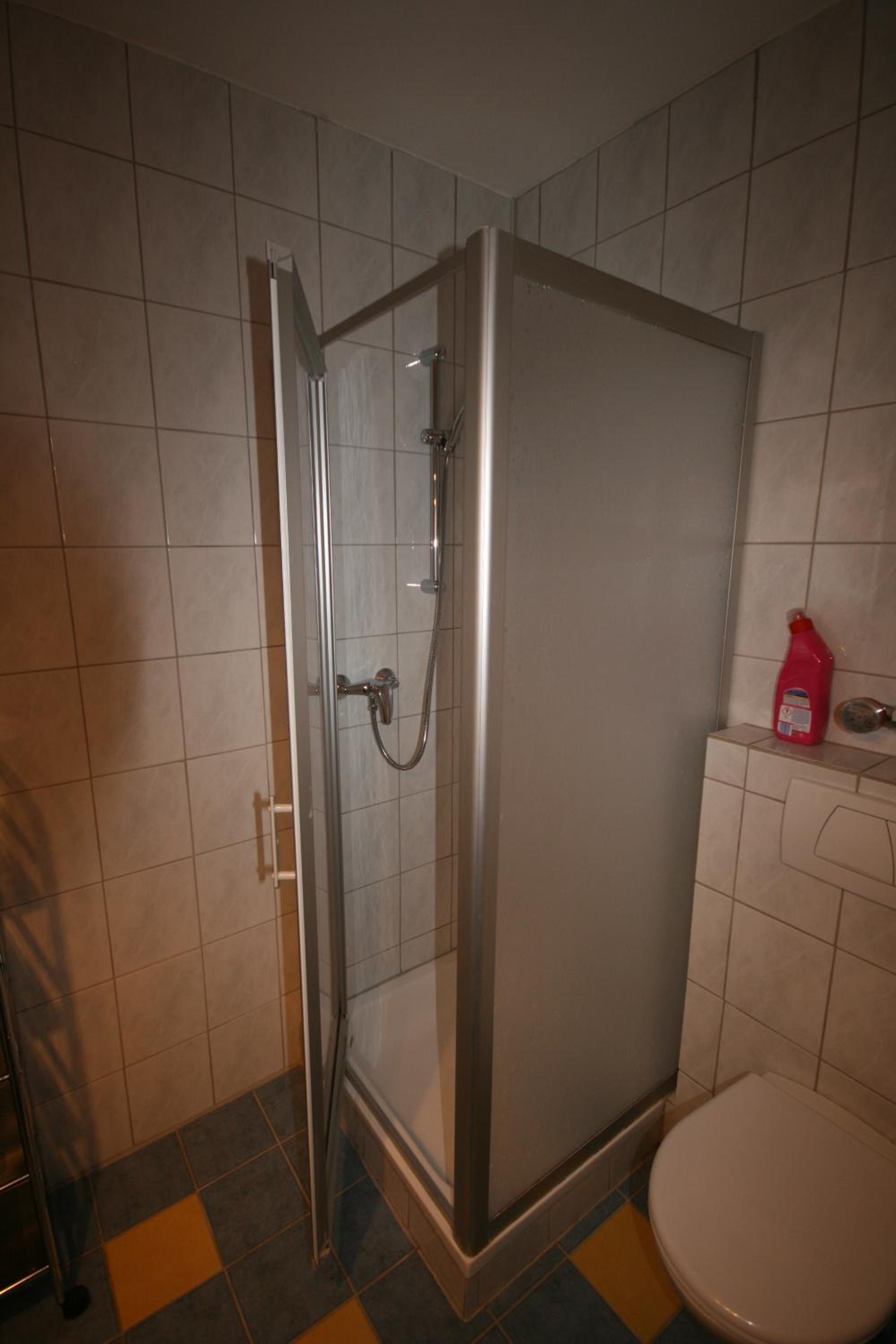 Studio Apartment (2 Adults) - Photo 10