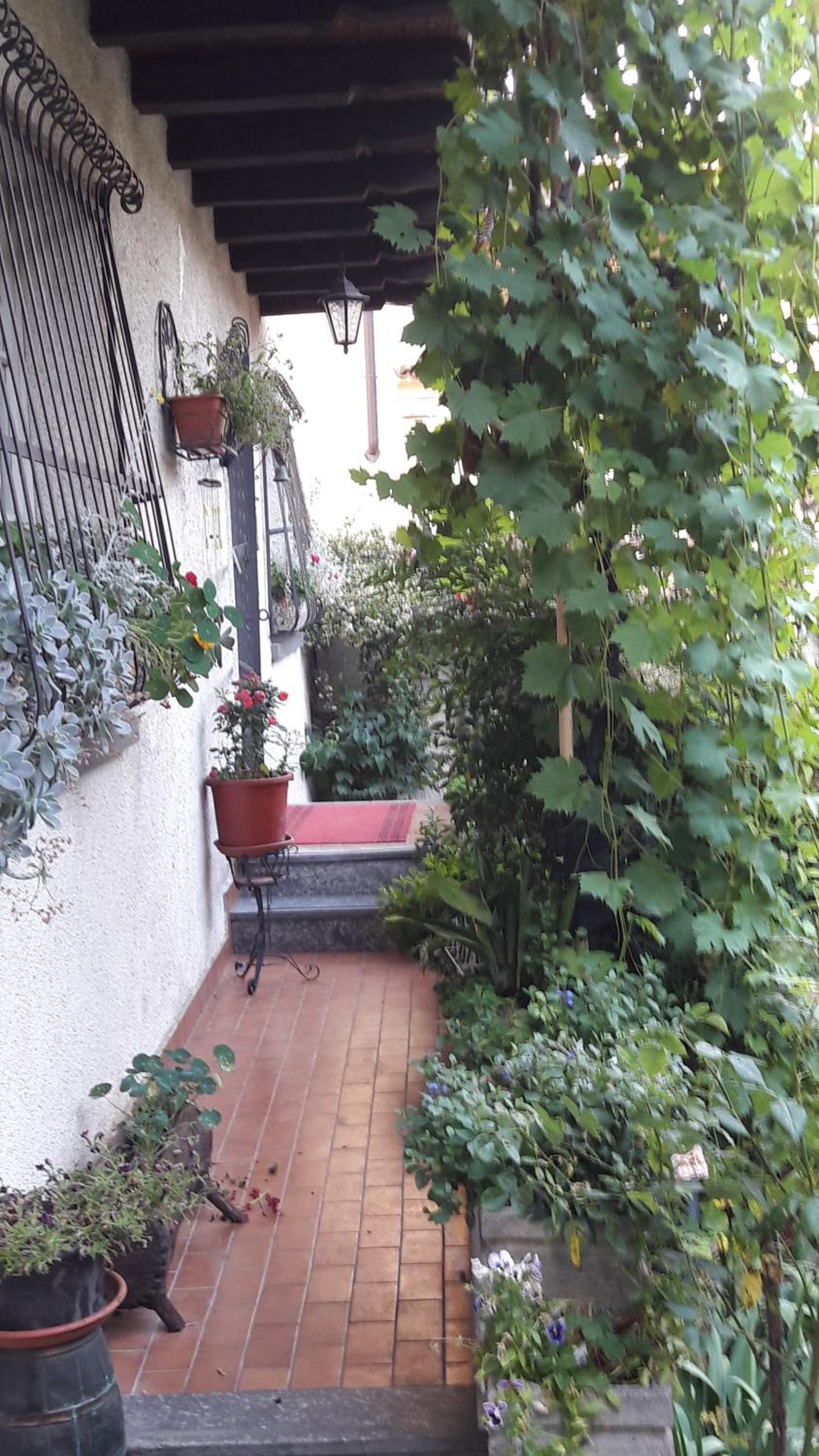 One-Bedroom Apartment - Photo 69