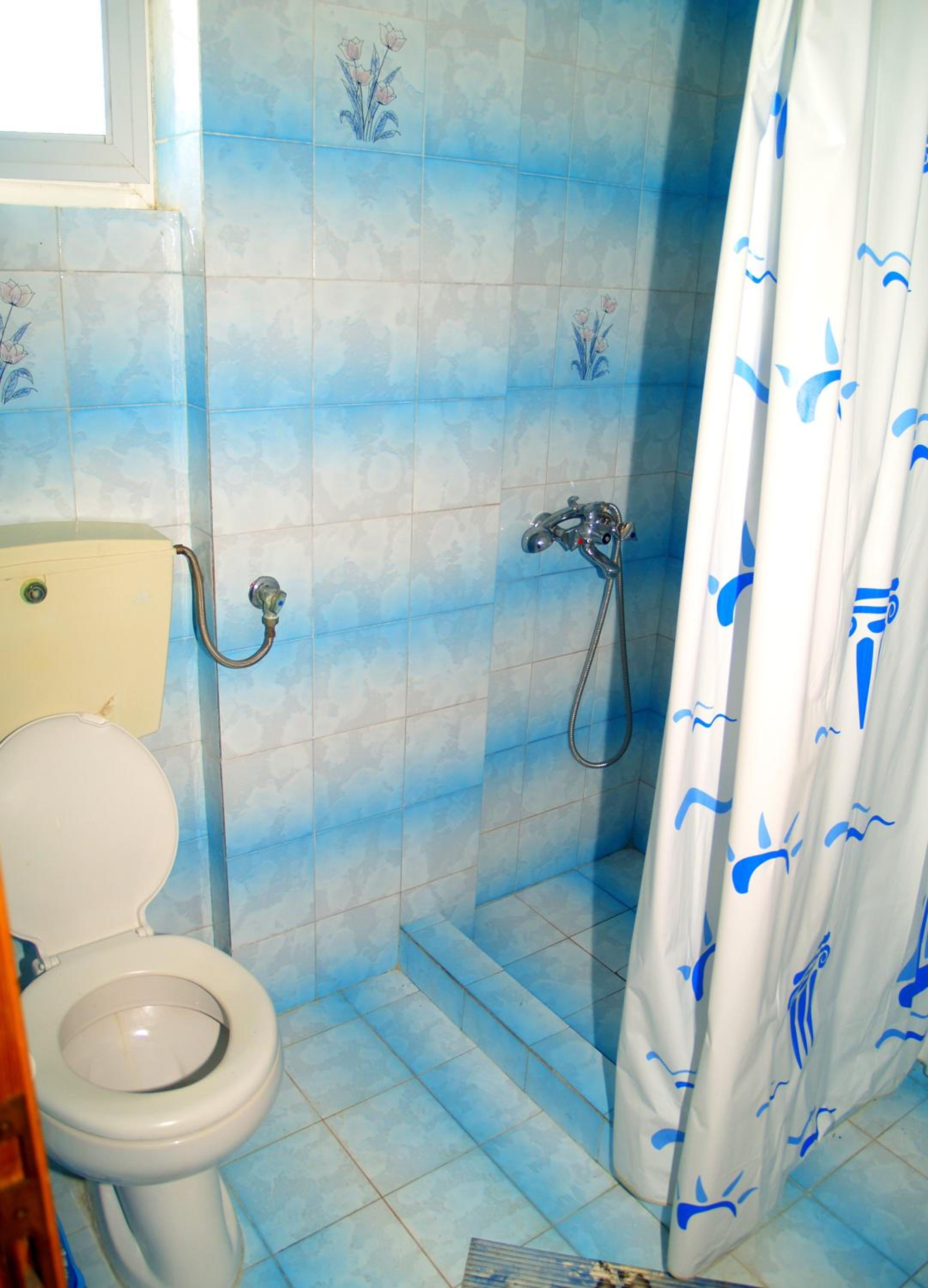 Studio (2 Adults) - Photo 5