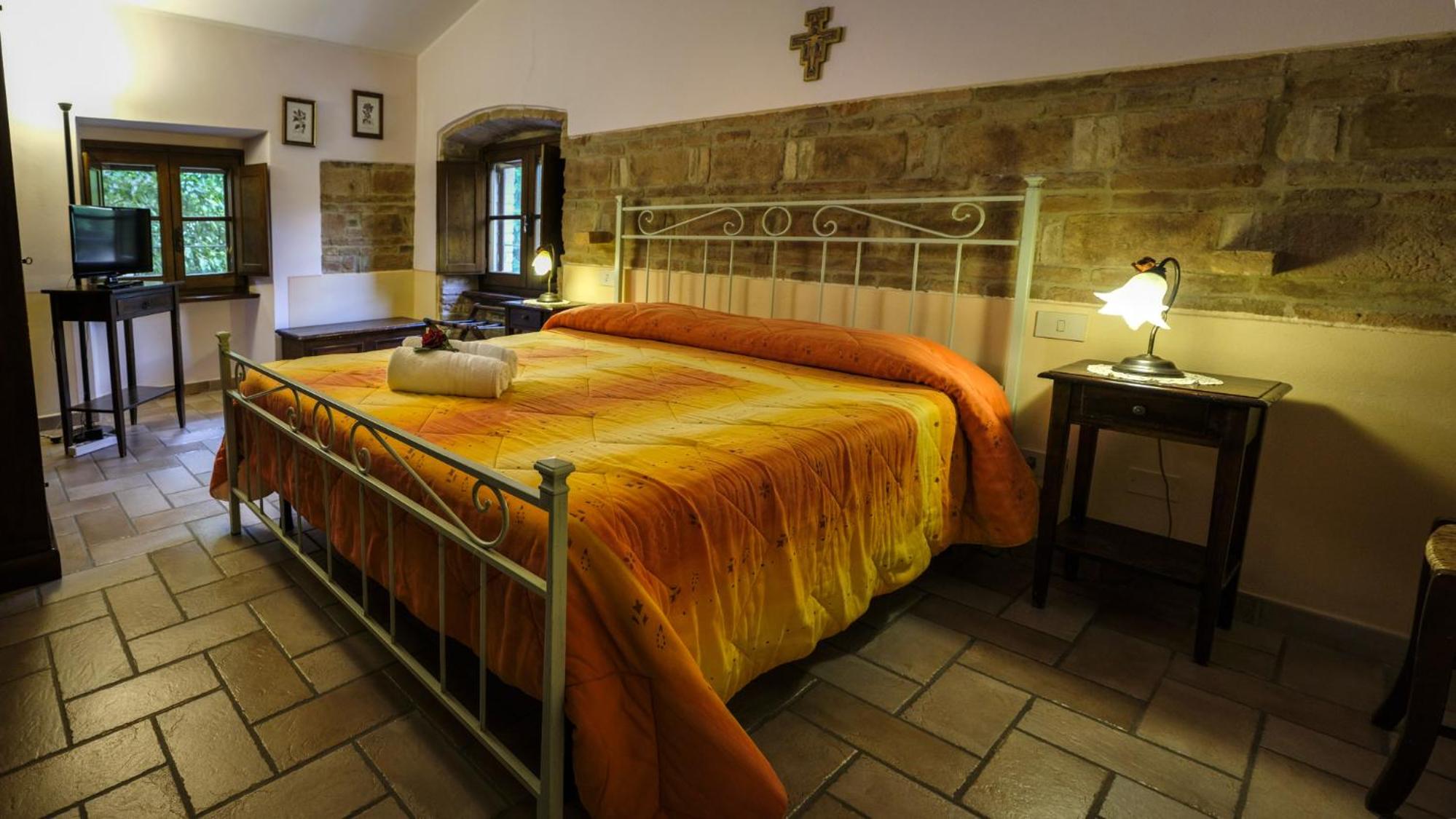 Double Room photo 3