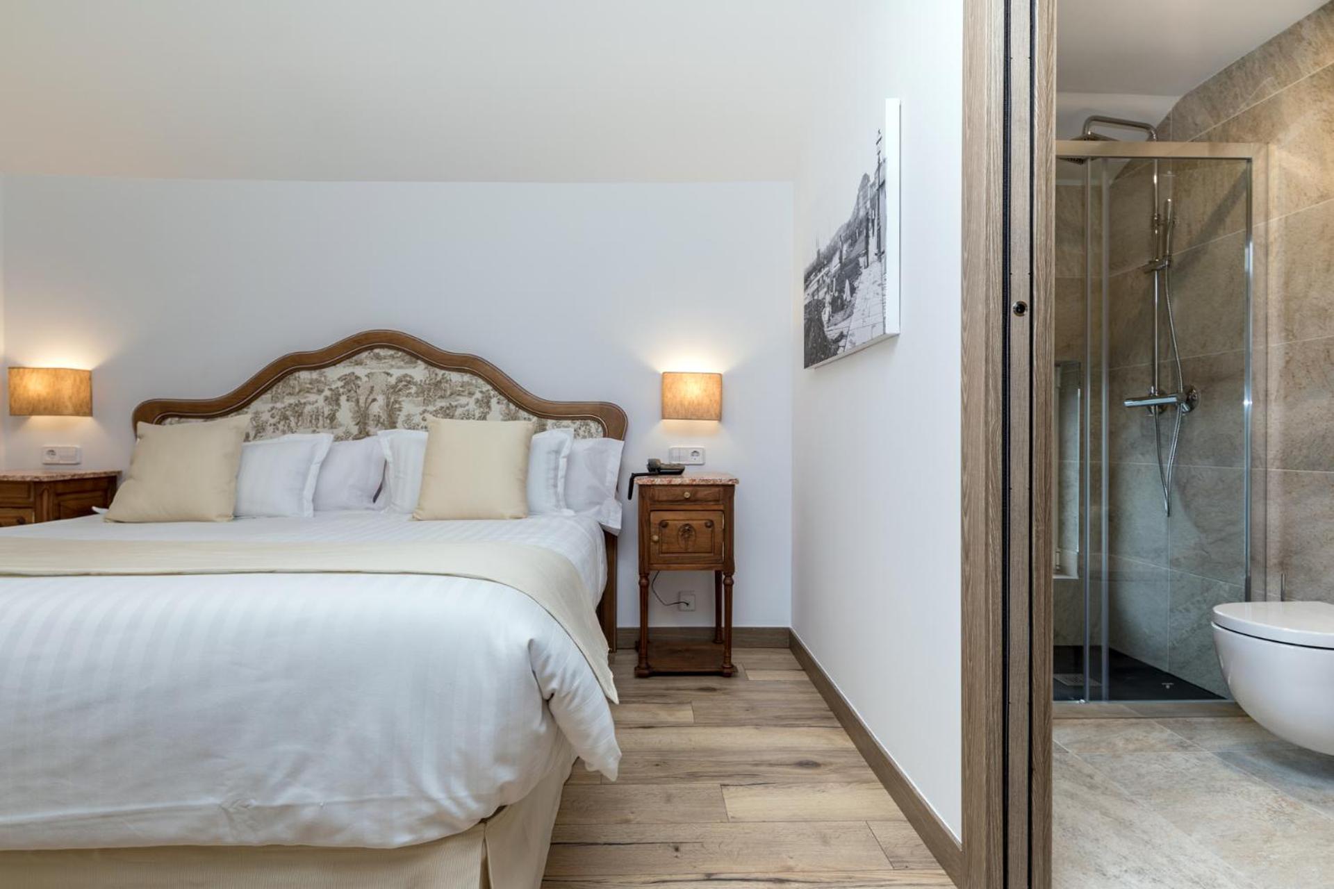 Superior Double or Twin Room with Terrace - Photo 2