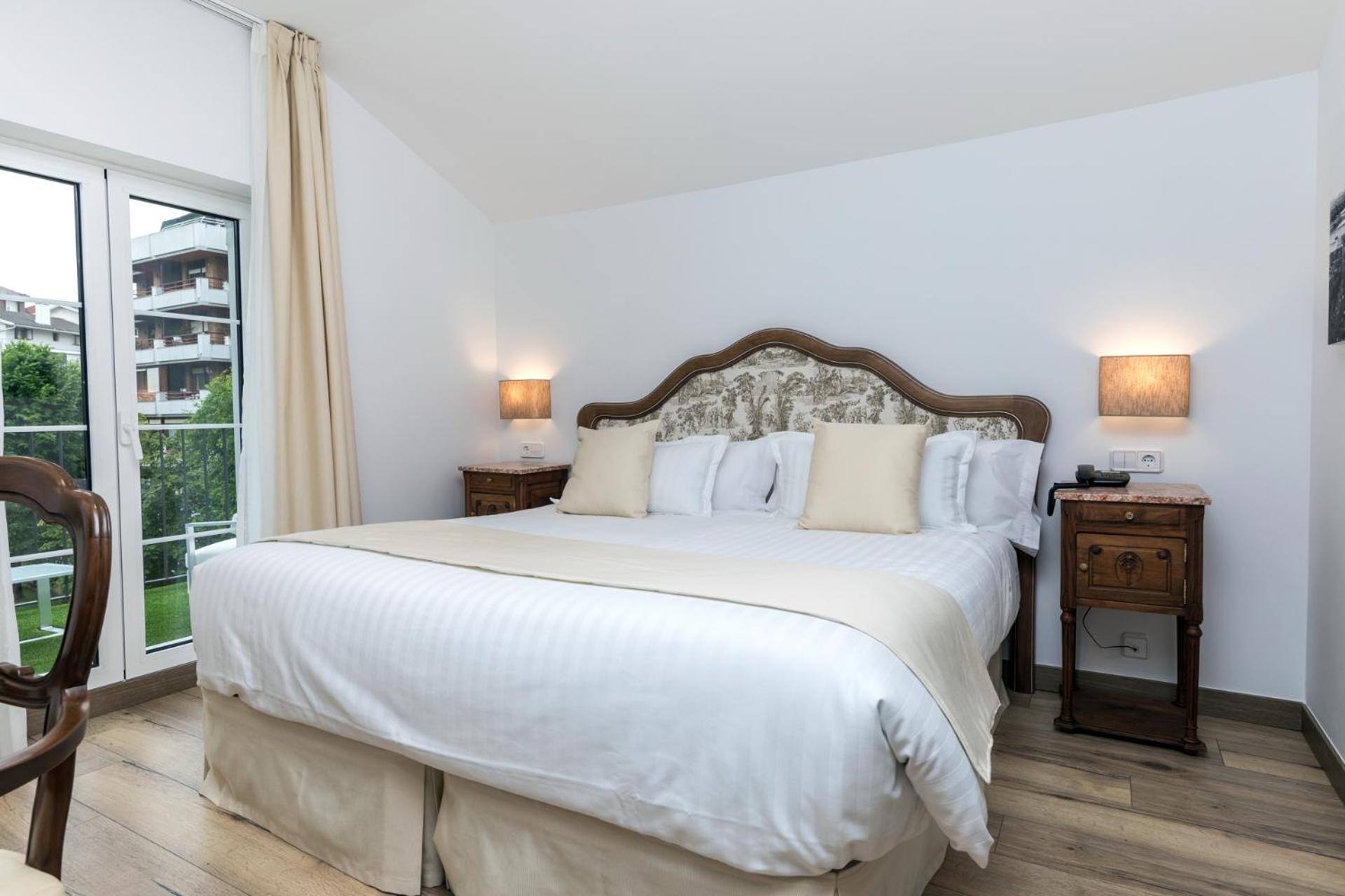 Superior Double or Twin Room with Terrace - Photo 3