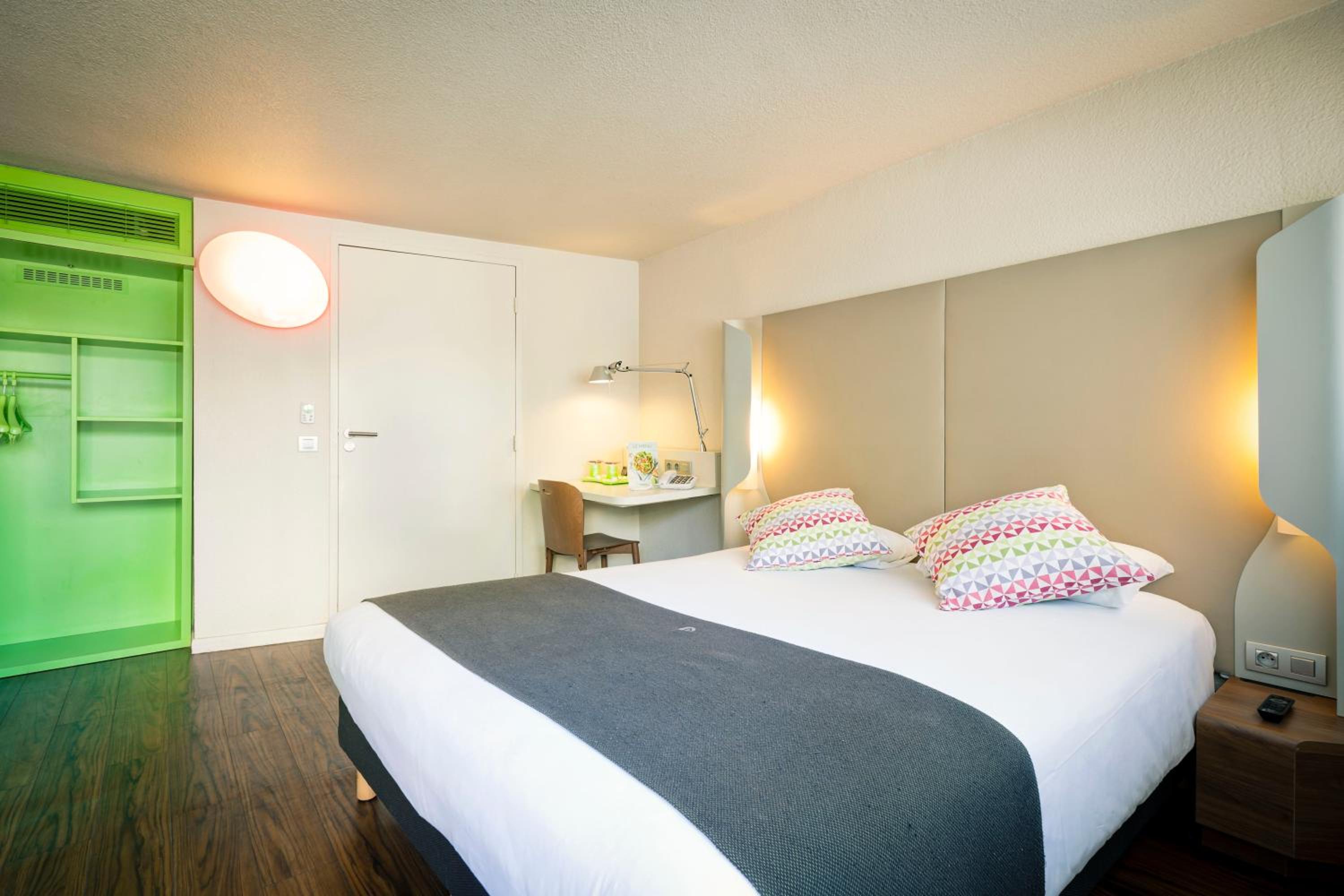 Double Room - Photo 2