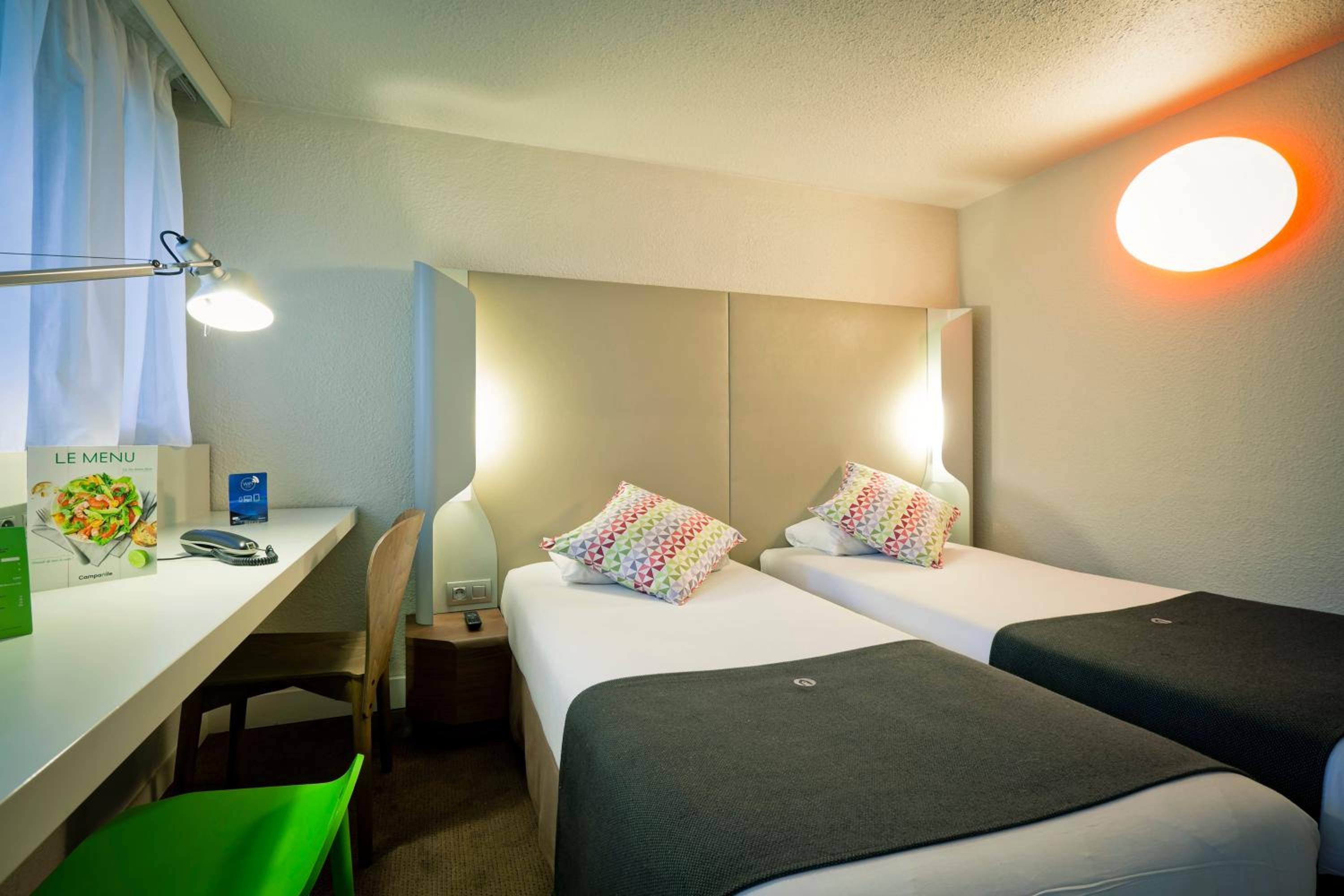 Twin Room - Photo 4