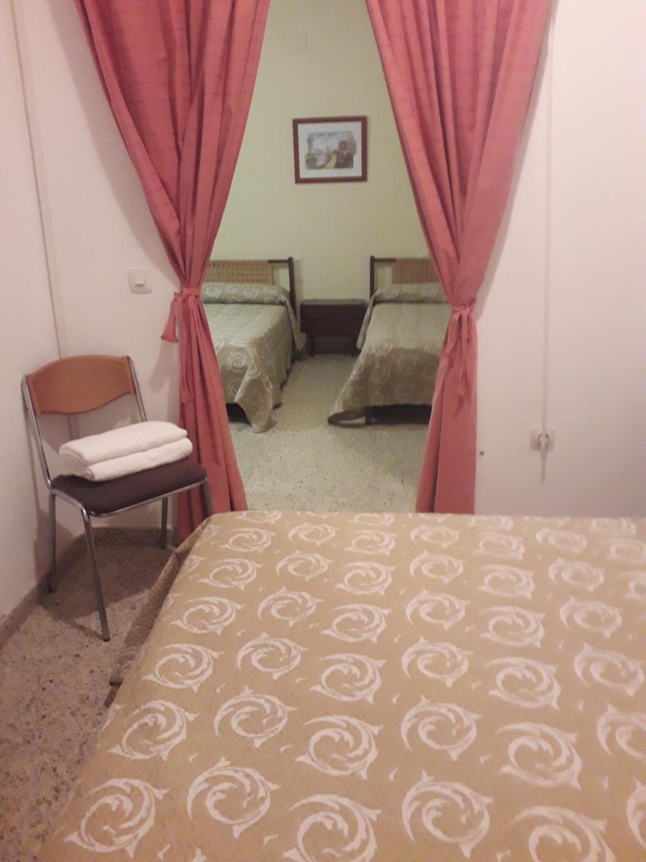 Triple Room - Photo 4