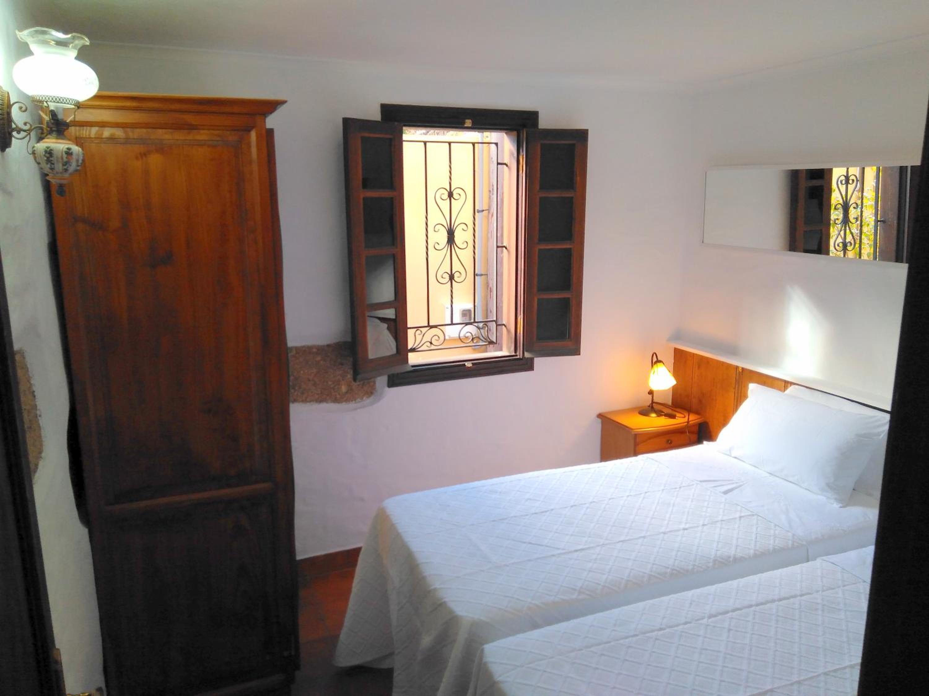 Two-Bedroom House photo 3