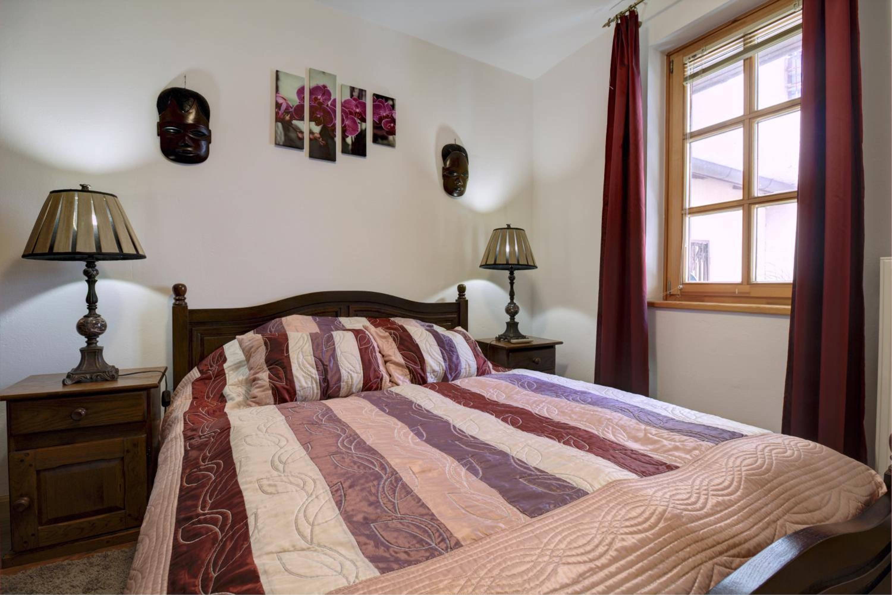 Three-Bedroom Suite - Photo 31