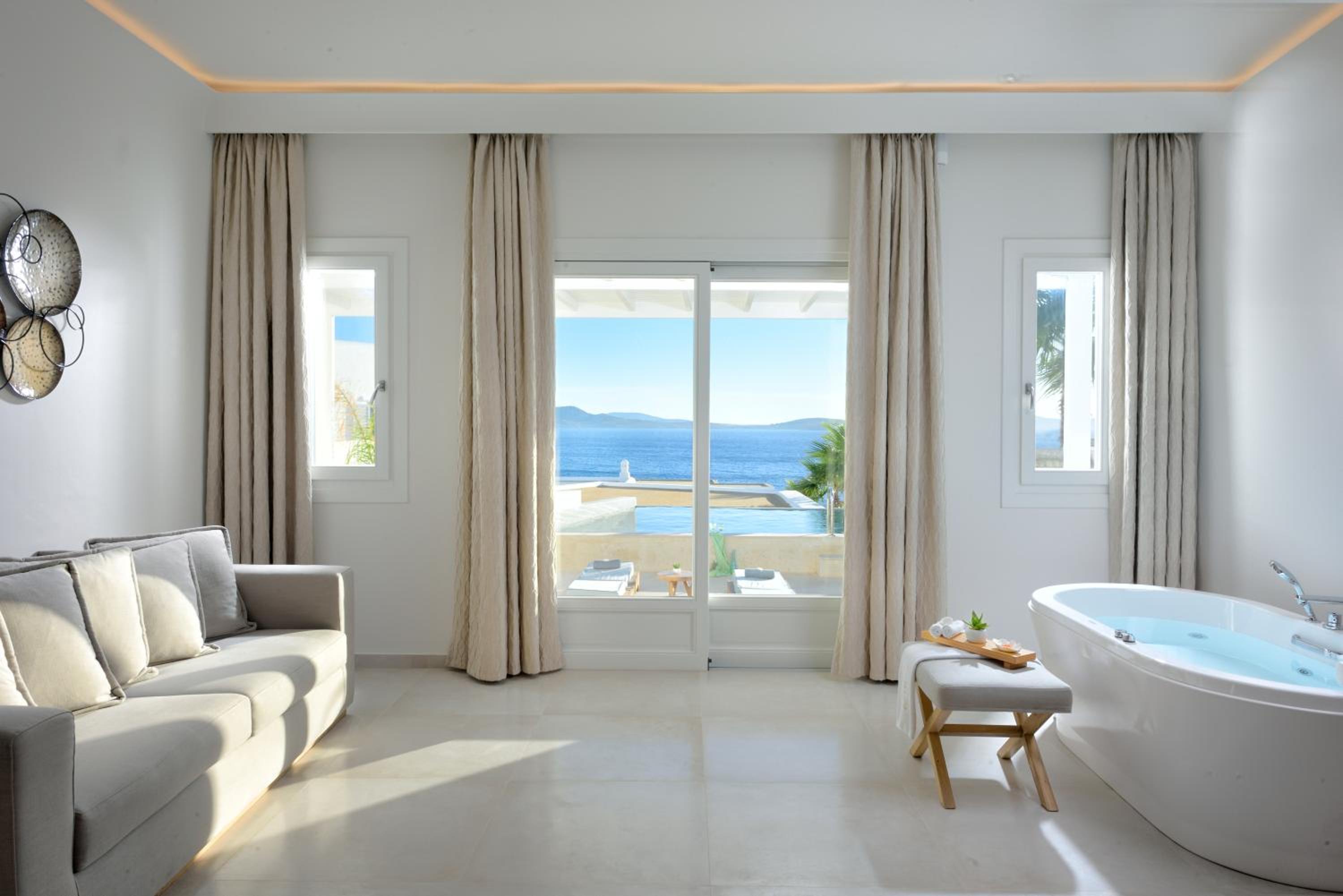 Luxury Suite with Private Pool