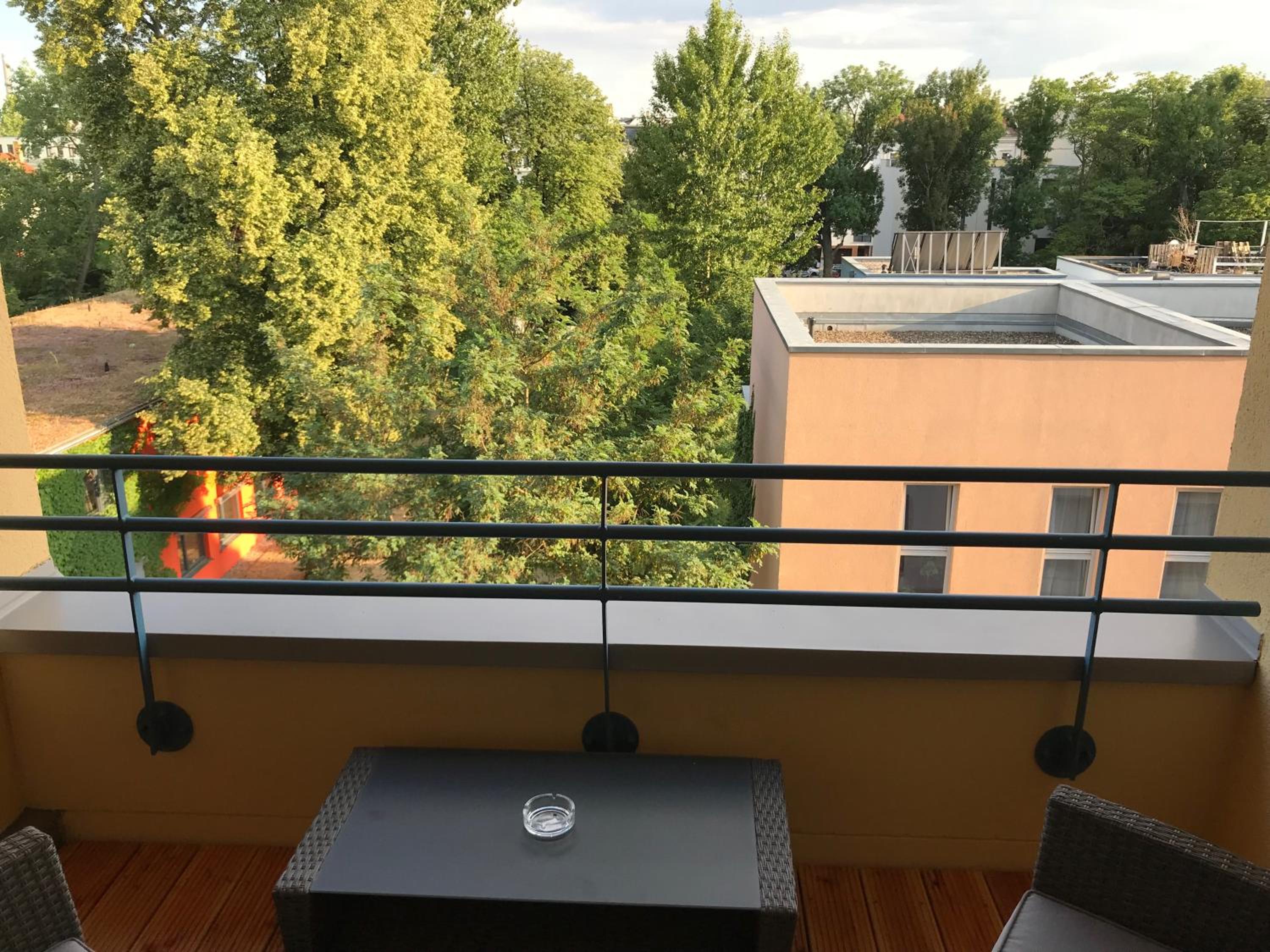 Apartment - Photo 2