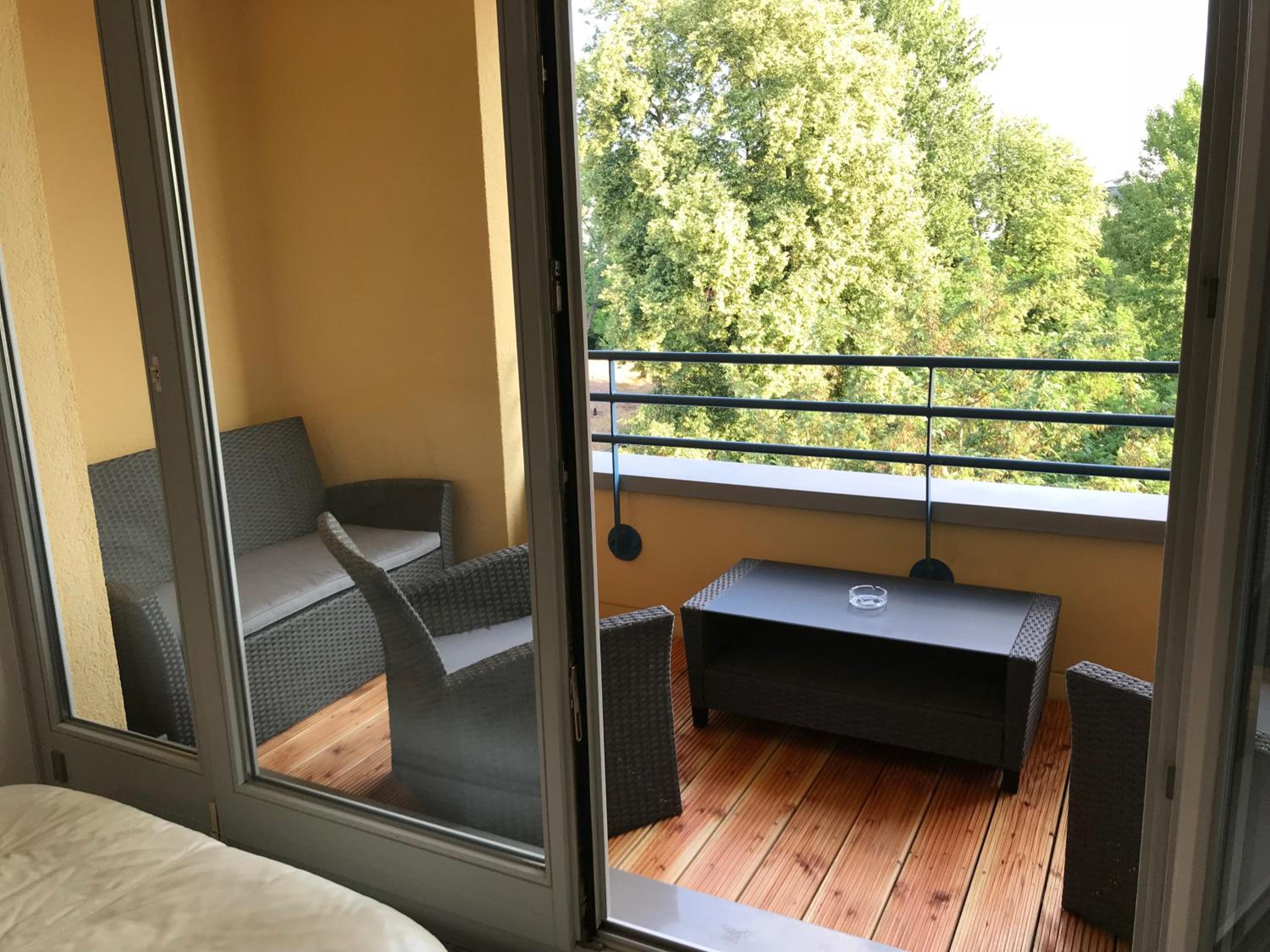 Apartment - Photo 3