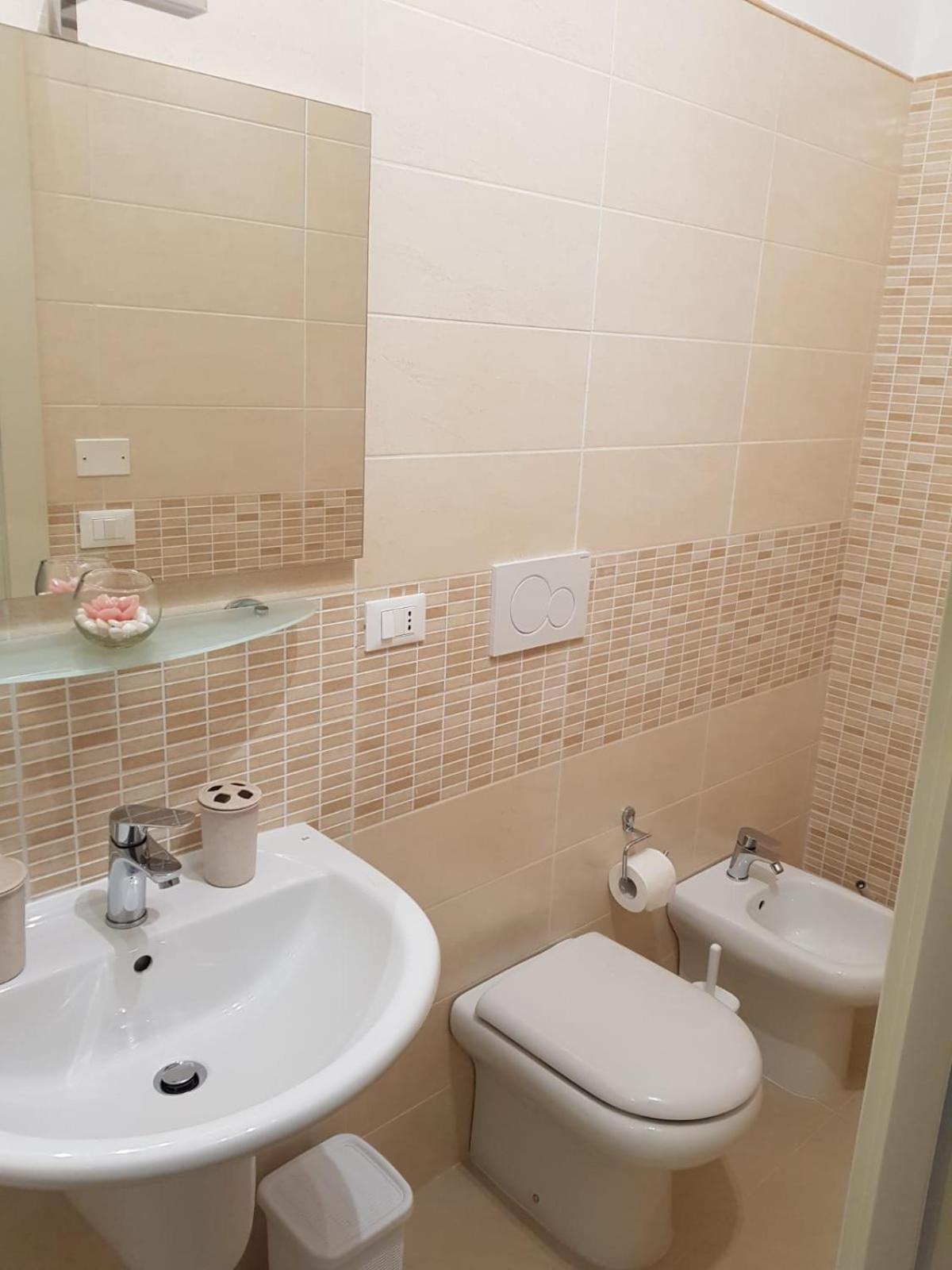 Quadruple Room with Balcony photo 2