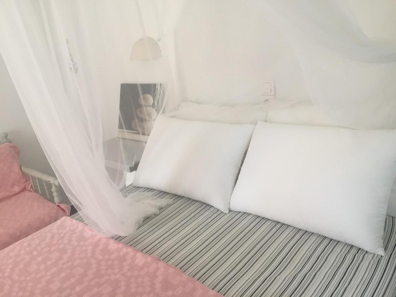 Two-Bedroom Apartment with Garden View photo 3
