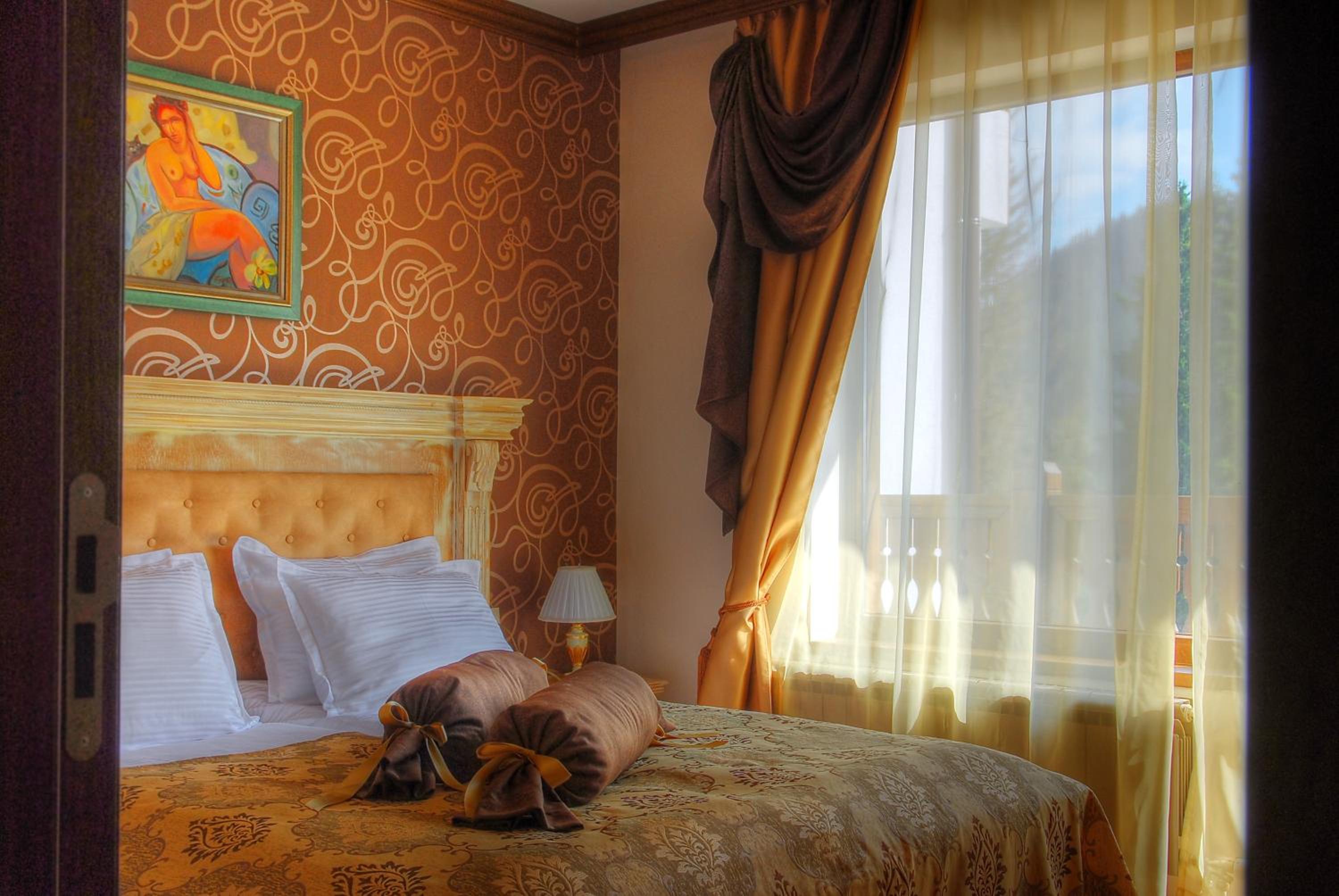 One-Bedroom Suite Section Elena (child up to 5.99 years is for free) photo 1