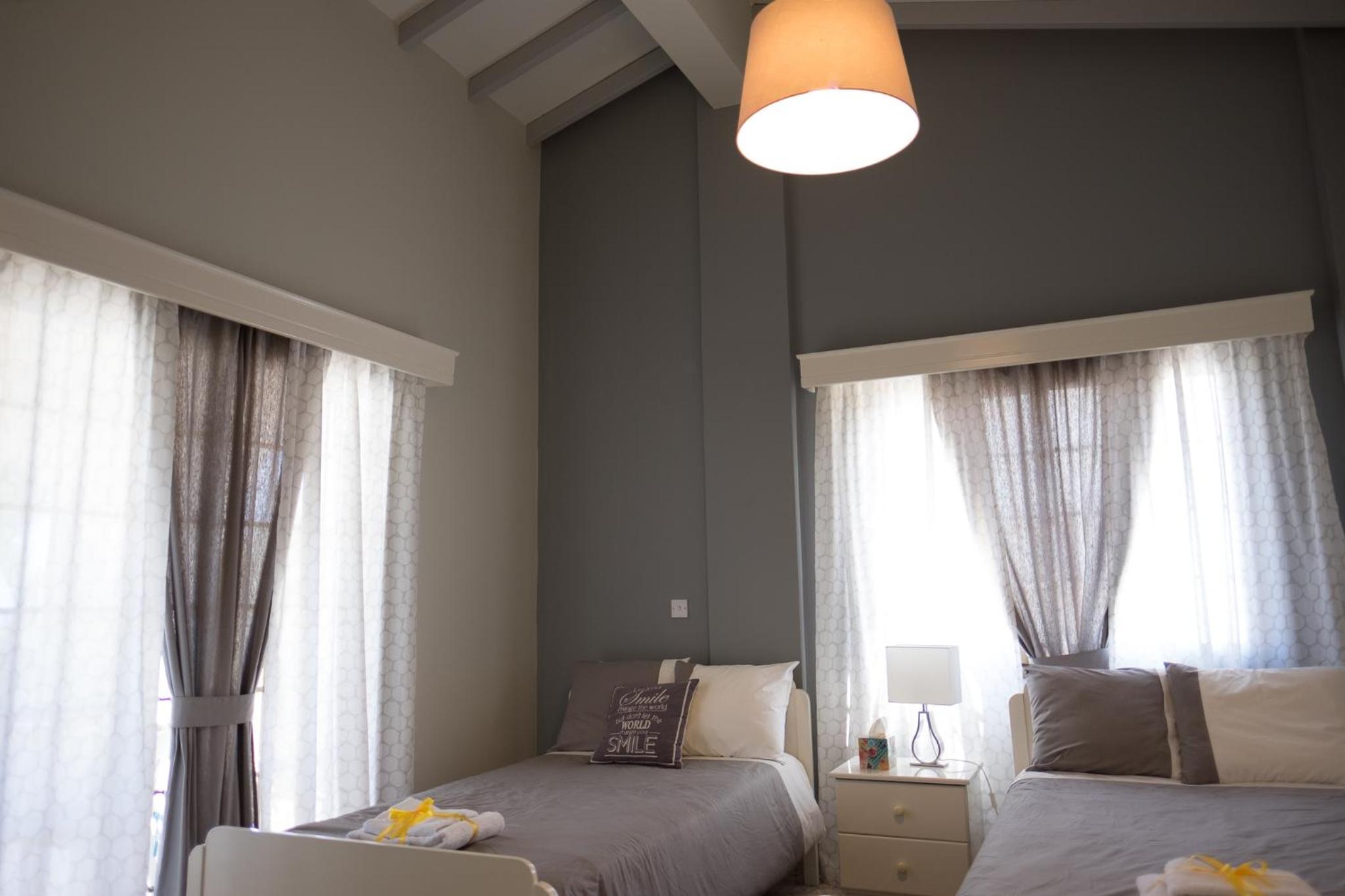 Villa with Sea View photo 1