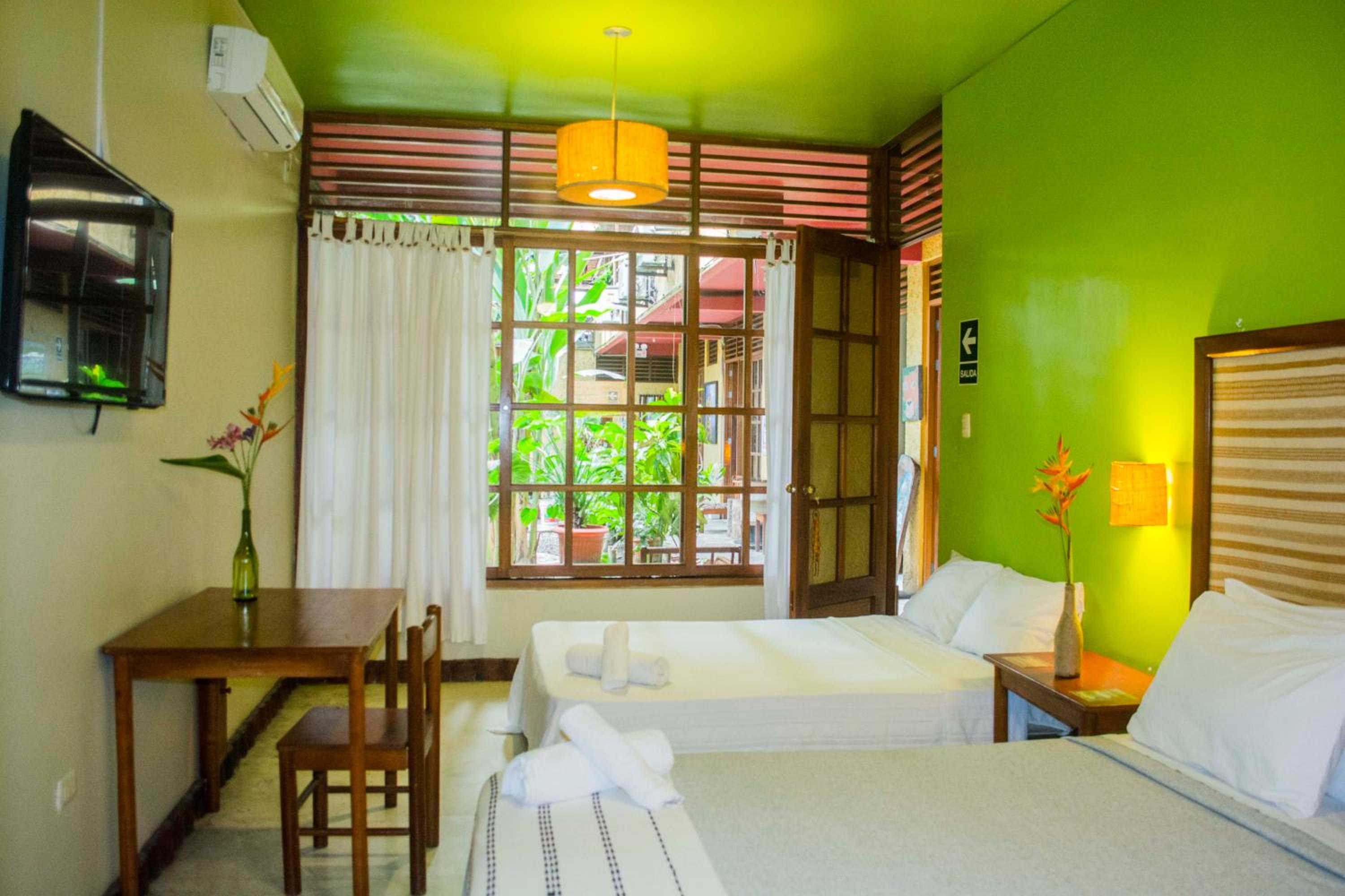 Triple Room with Private Bathroom photo 1