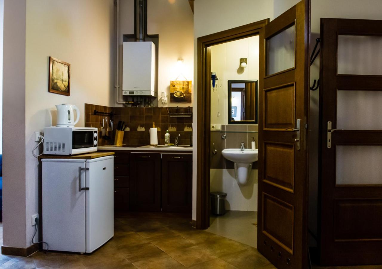 Three-Bedroom Apartment - Akwarium - Photo 11