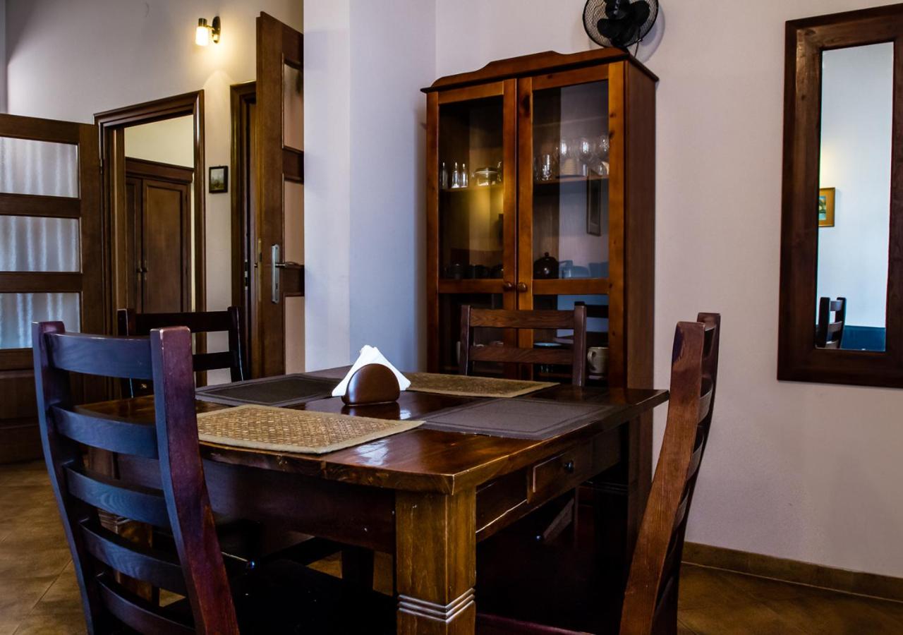 Three-Bedroom Apartment - Akwarium - Photo 14