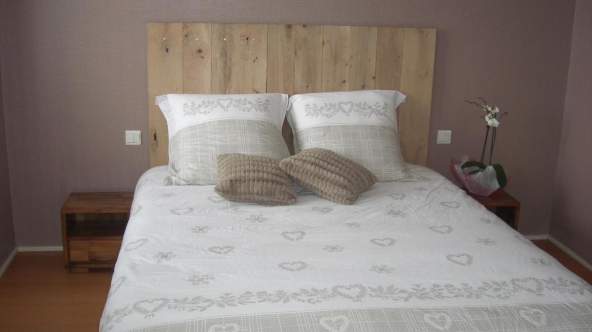 Standard Double Room photo 3