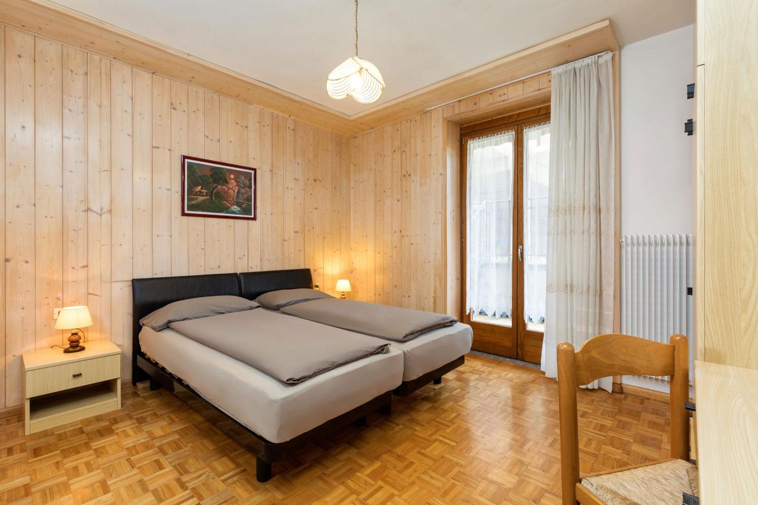 One-Bedroom Apartment with Balcony photo 1