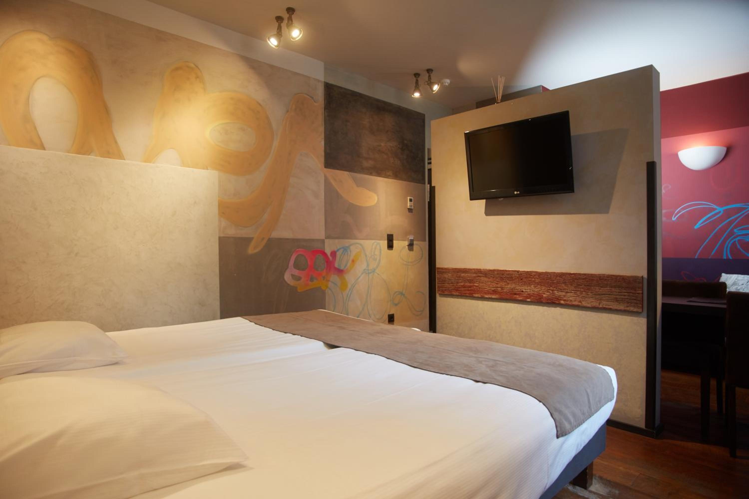 Comfort Double Room - Photo 12
