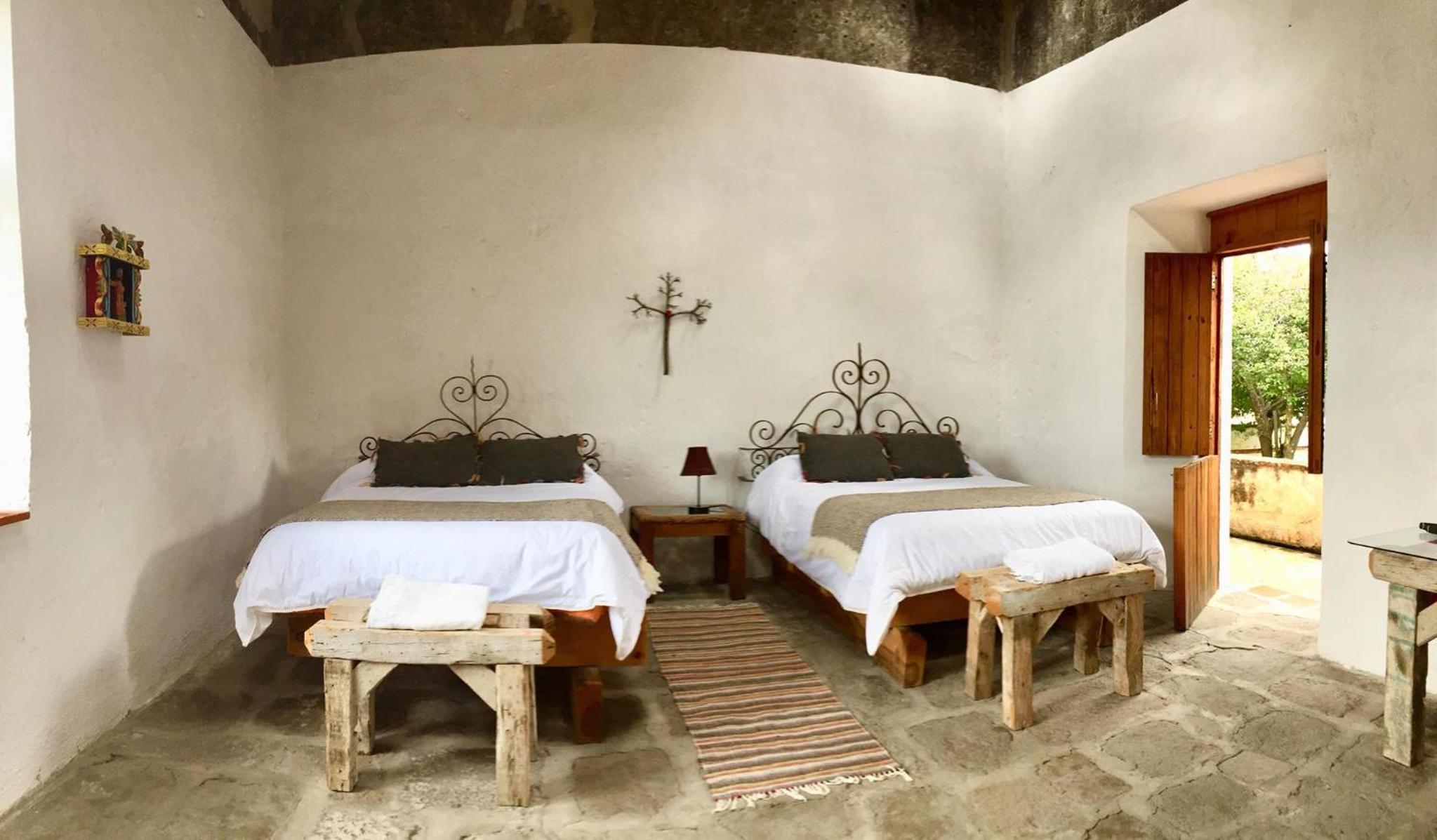 Double Room - Photo 5