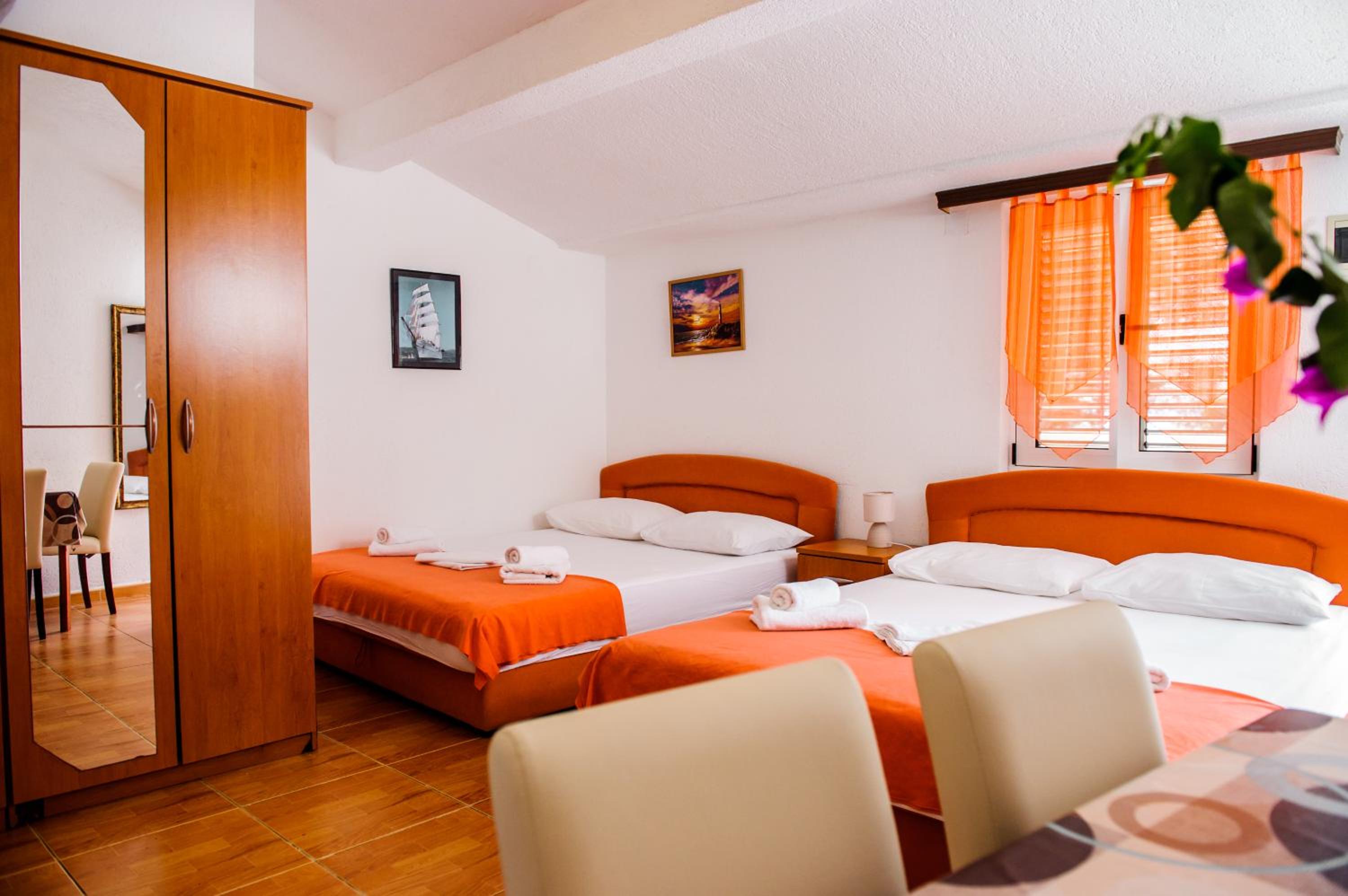 Studio Apartment with Sea View