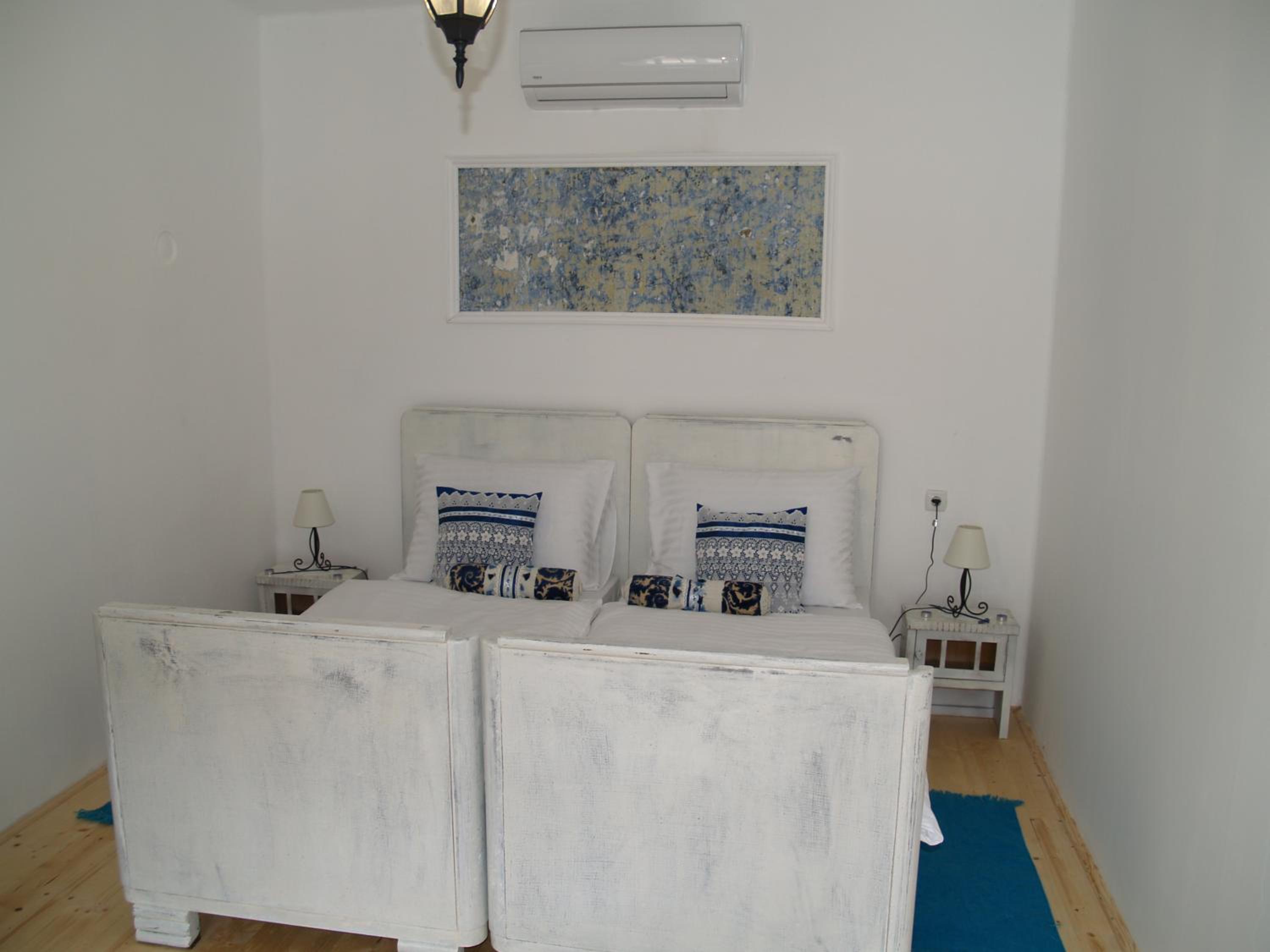 Deluxe Double or Twin Room photo 2