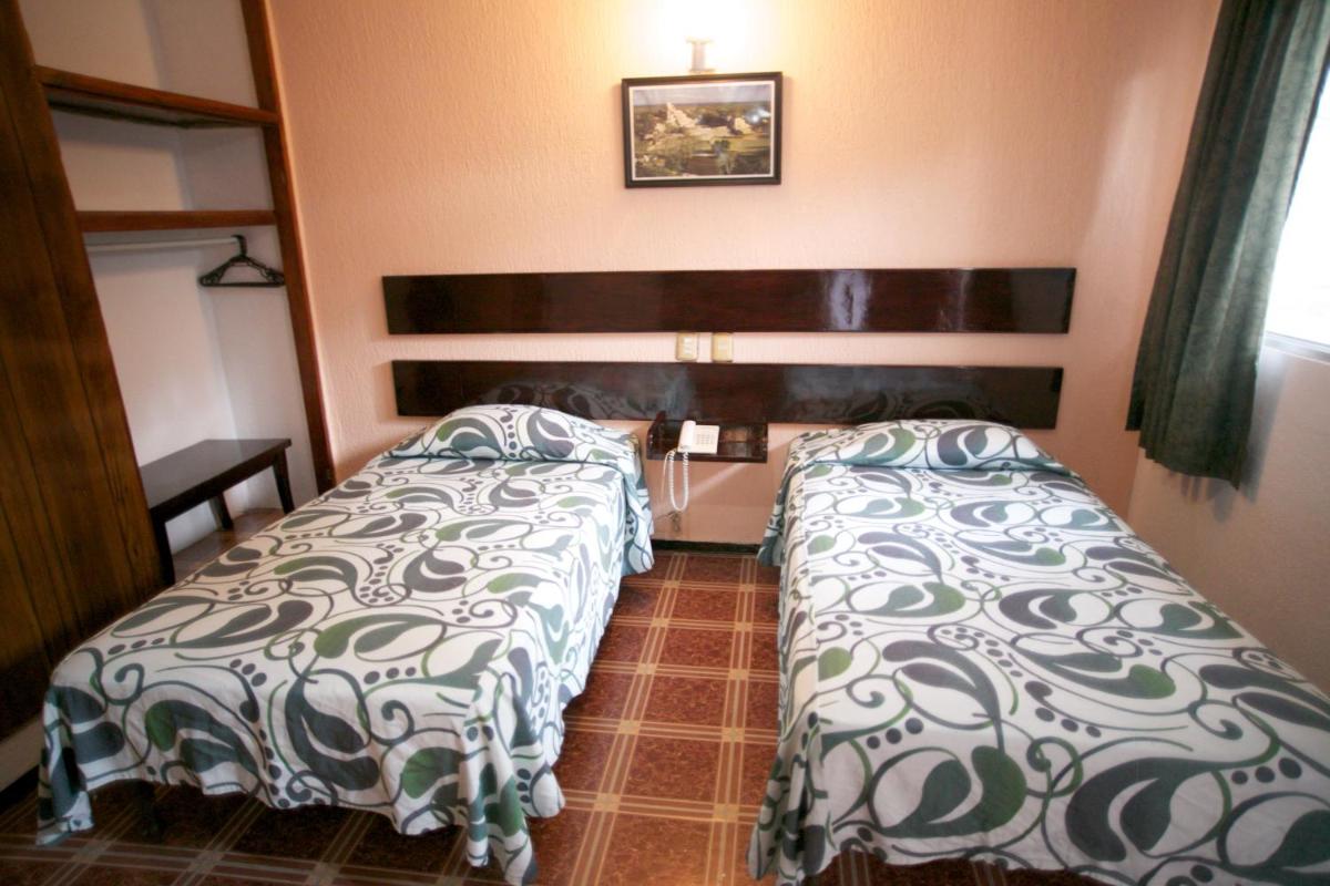 Double or Twin Room photo 1