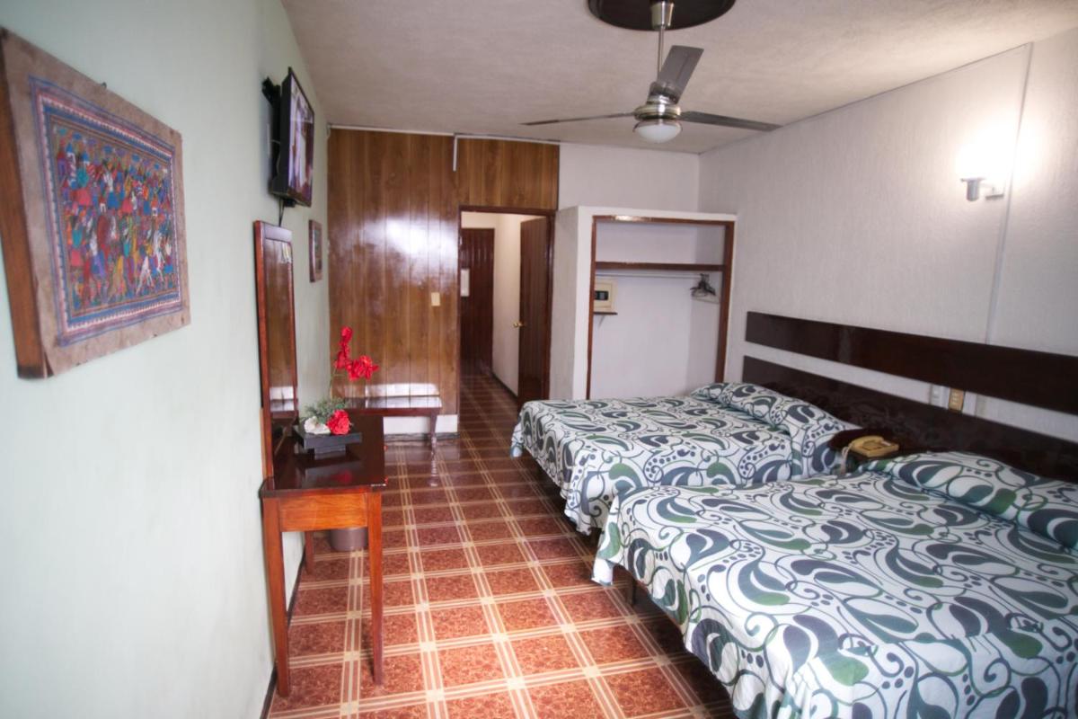 Basic Triple Room photo 2