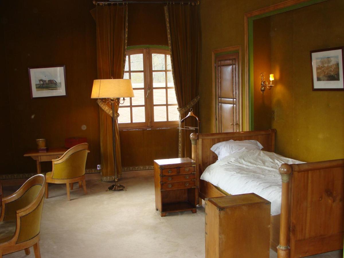 Two-Bedroom Suite photo 2