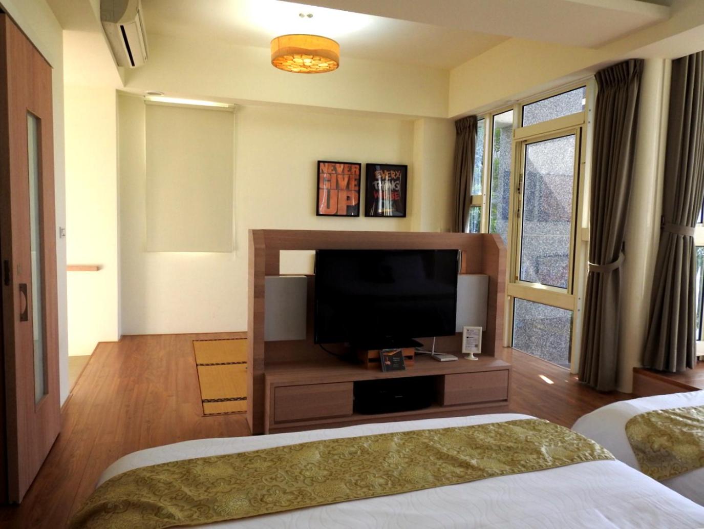 Quadruple Room with Bath photo 1