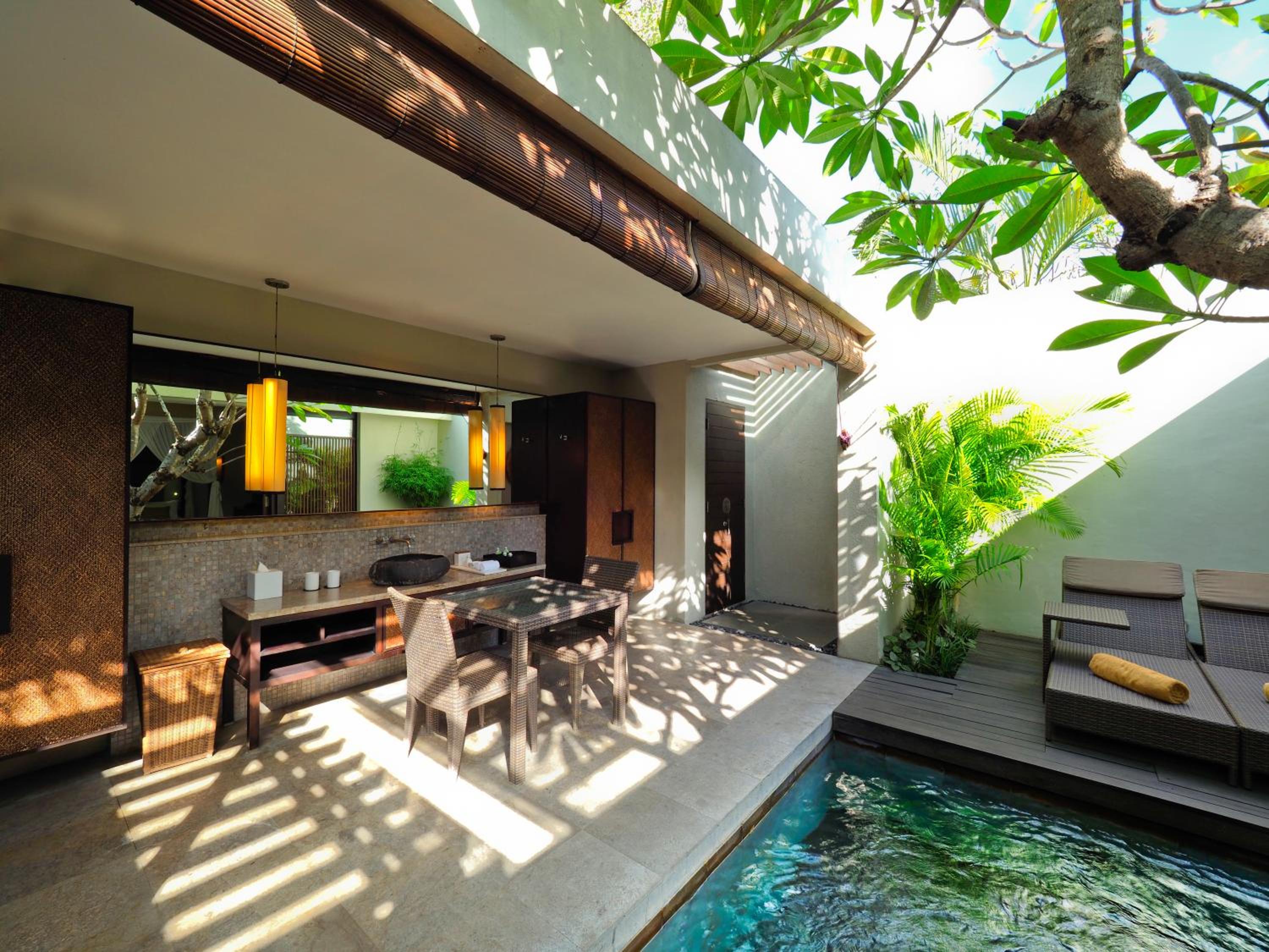 Flash Deal - Spa Villa Jacuzzy with Free Mini-bar