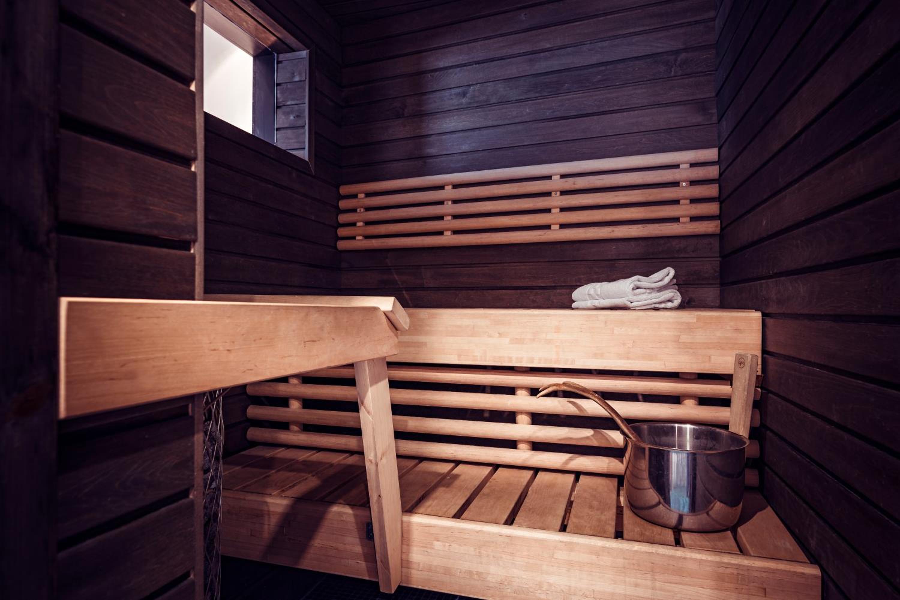 Junior Suite with Sauna - Photo 4